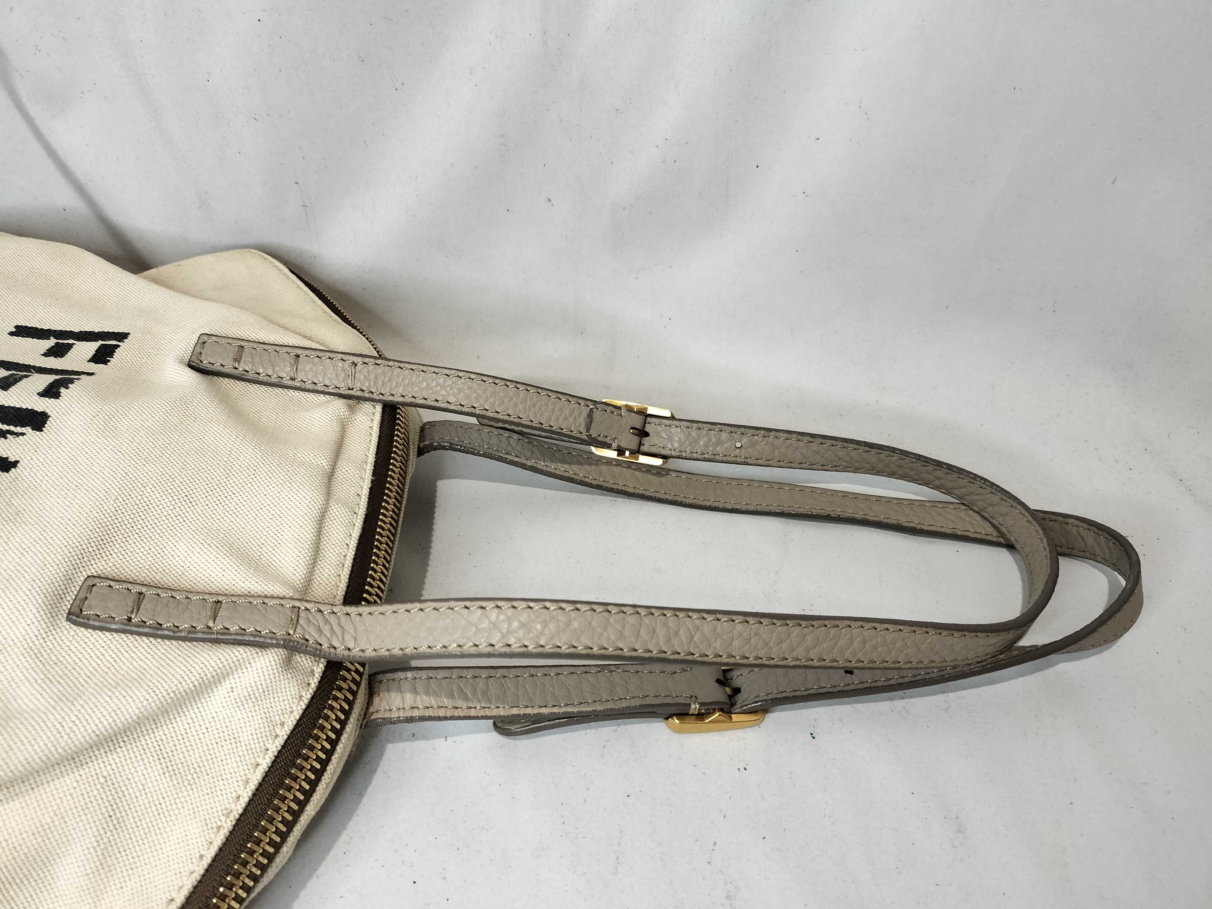 handbag — view 4
