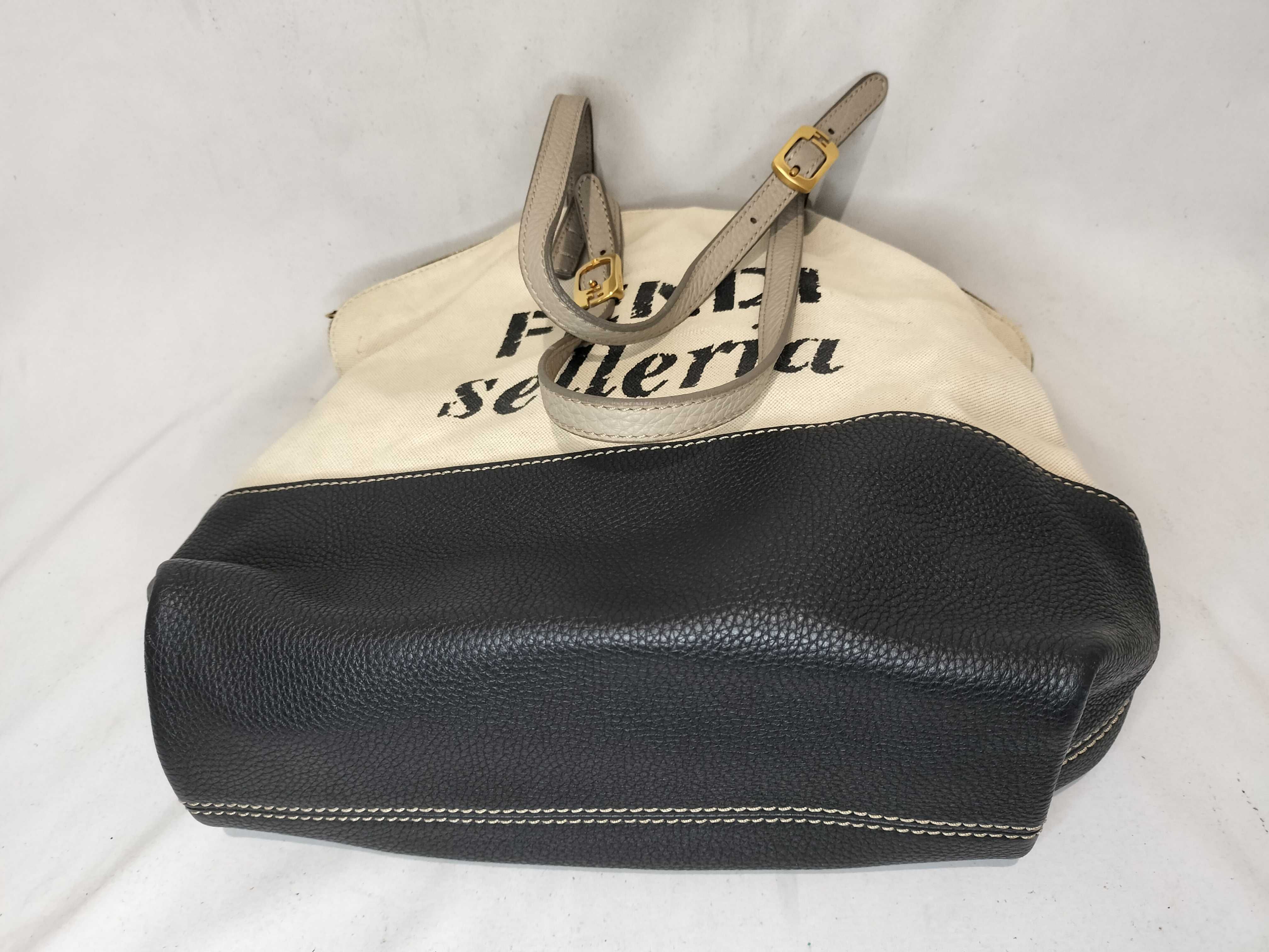 handbag — view 8