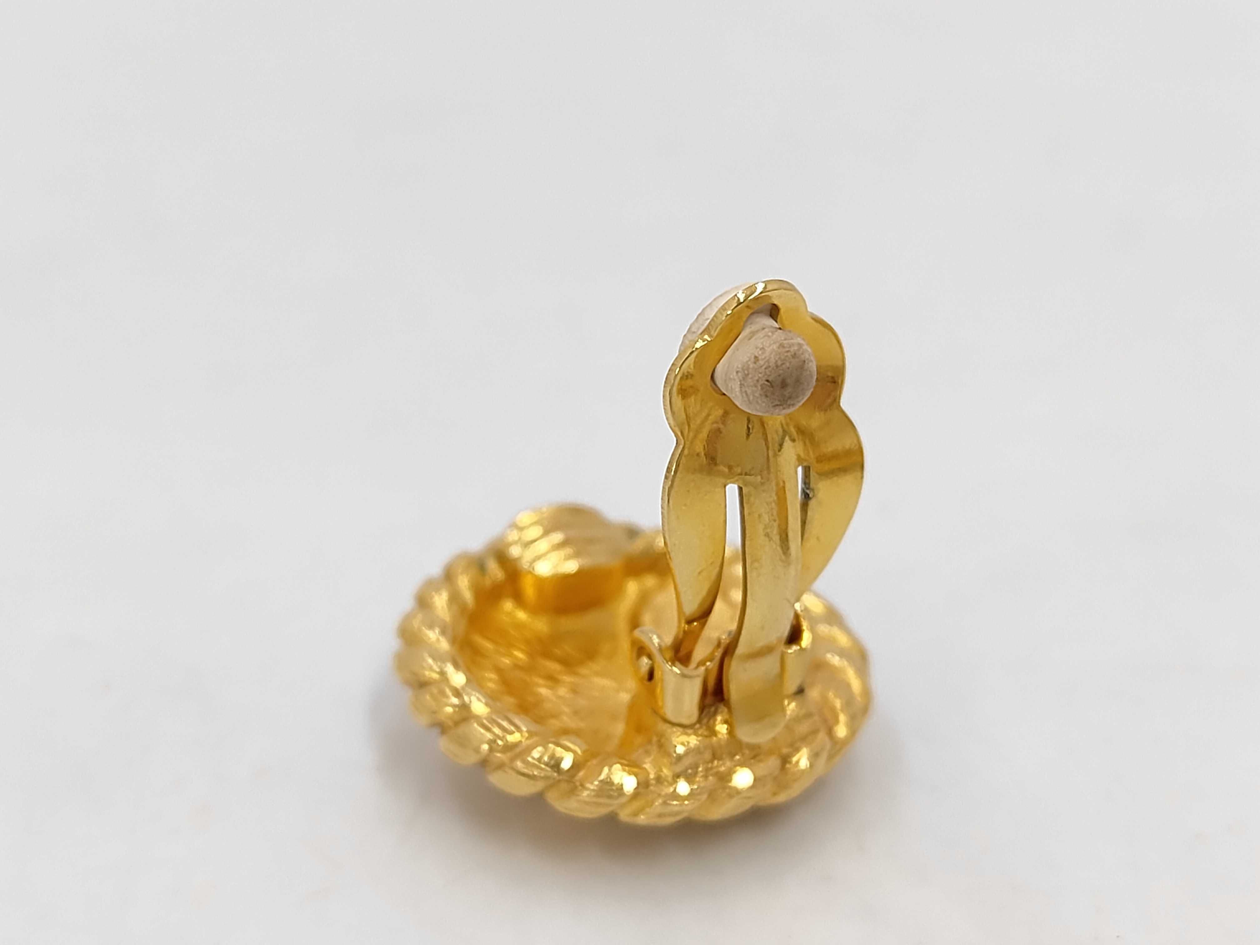 earrings — view 6