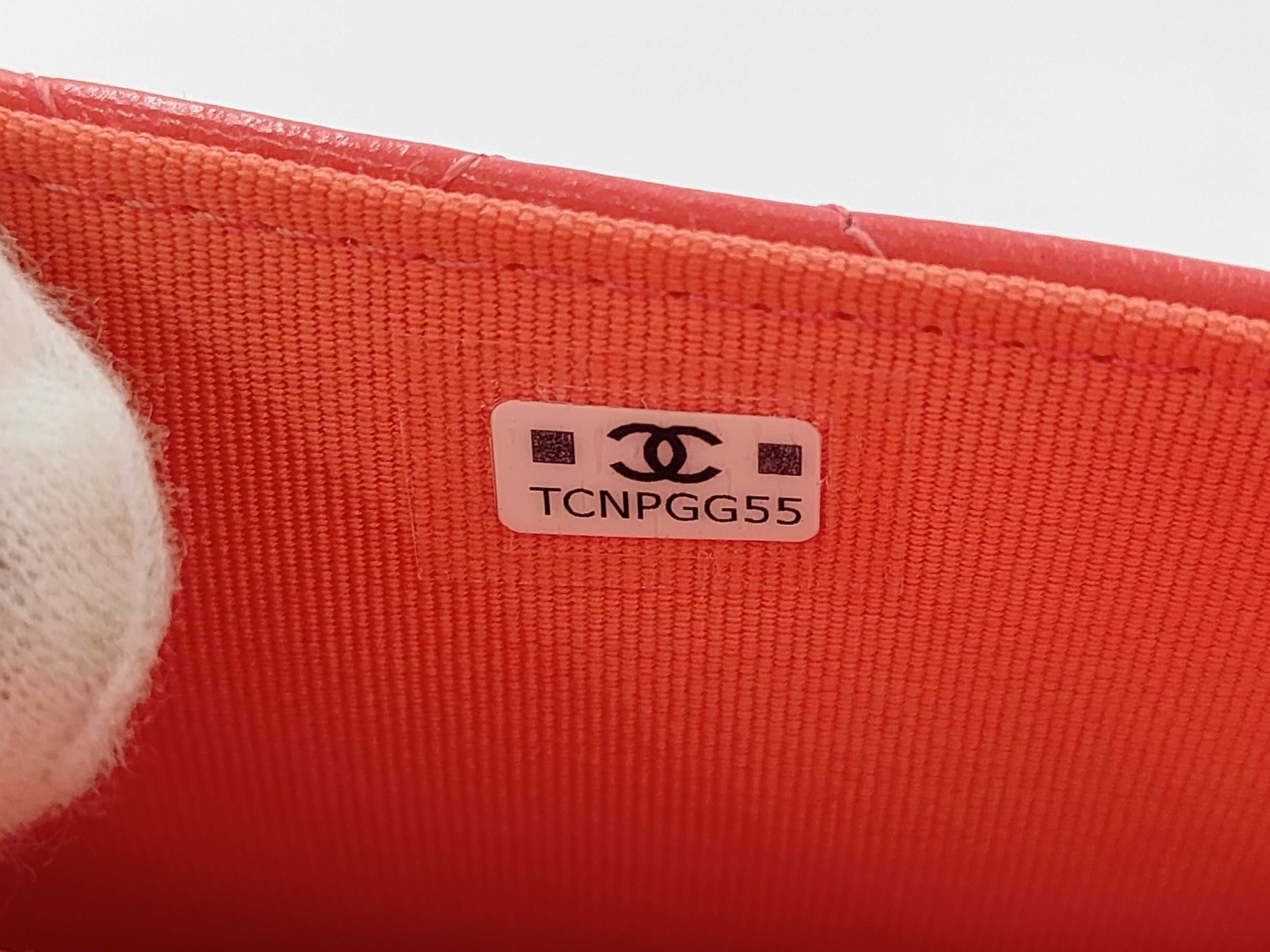 Matelassé Chain Shoulder Bag — view 11