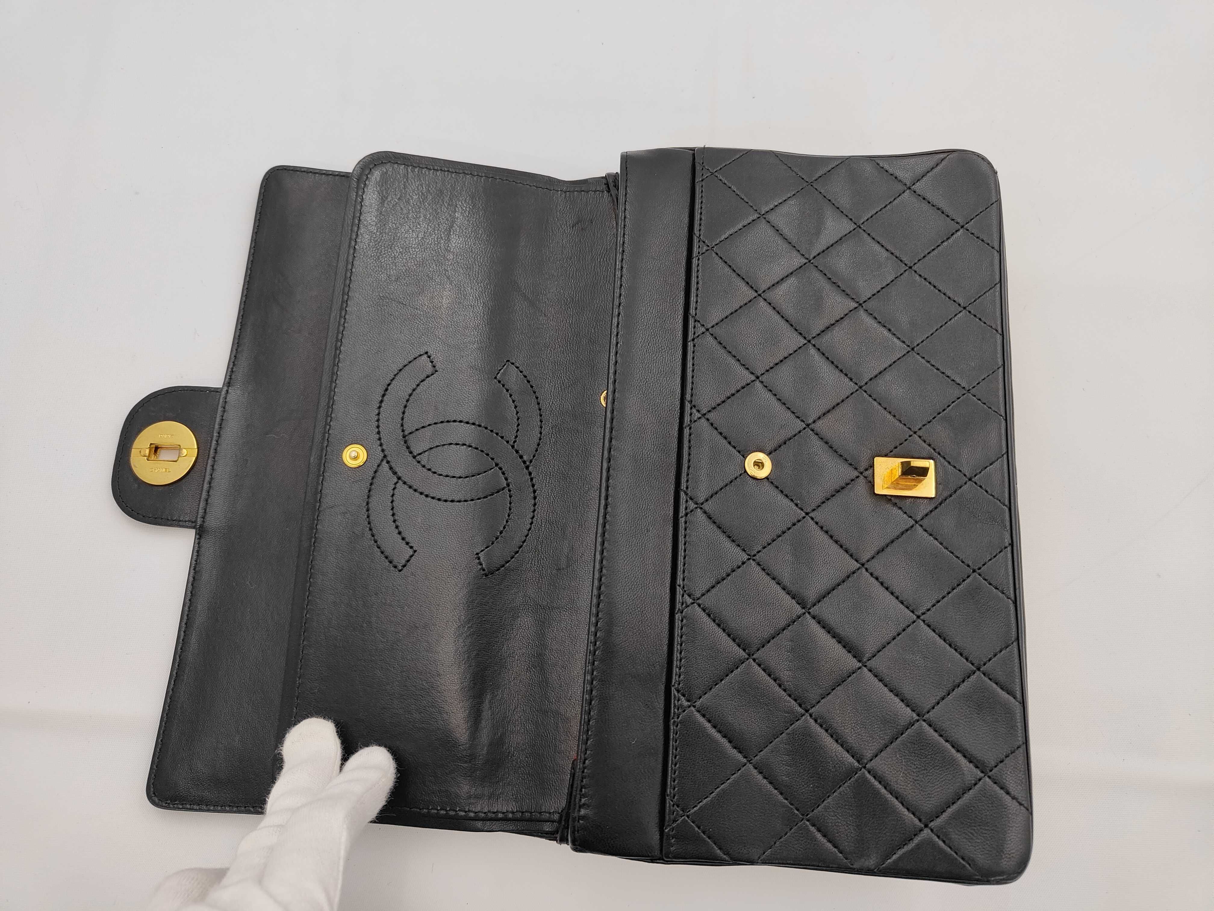Chain Shoulder Bag — view 13
