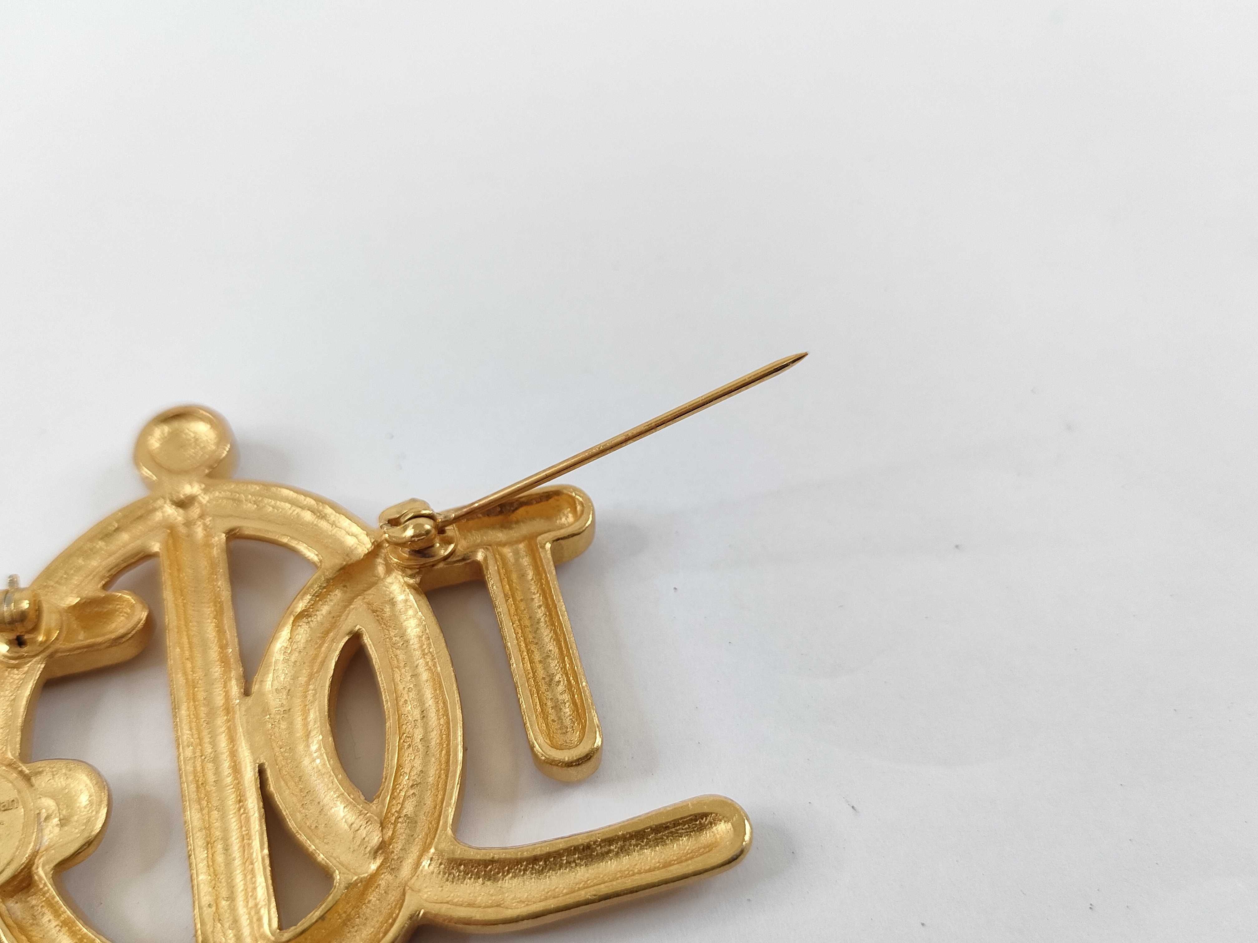 logo brooch — view 5