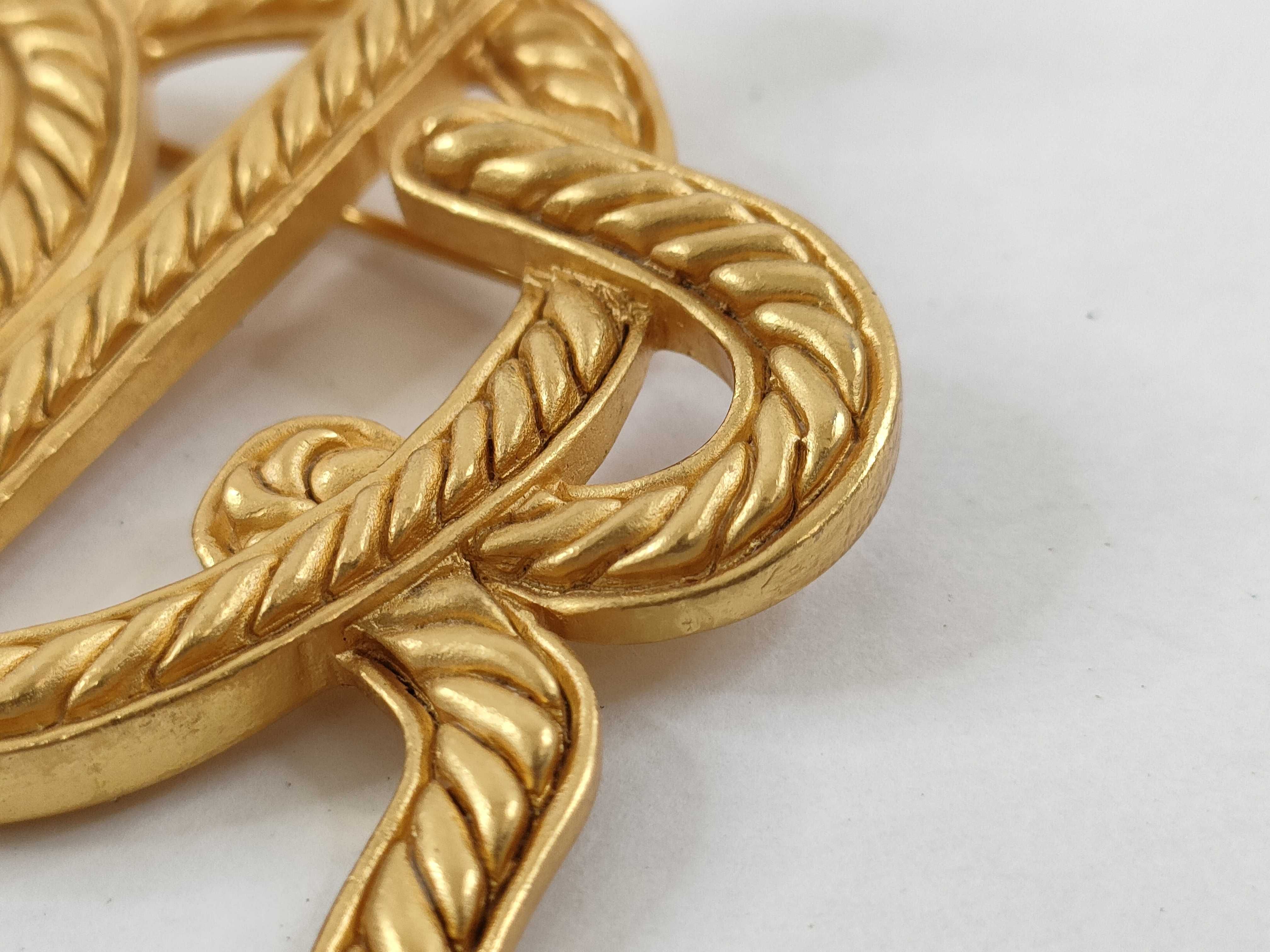 logo brooch — view 9