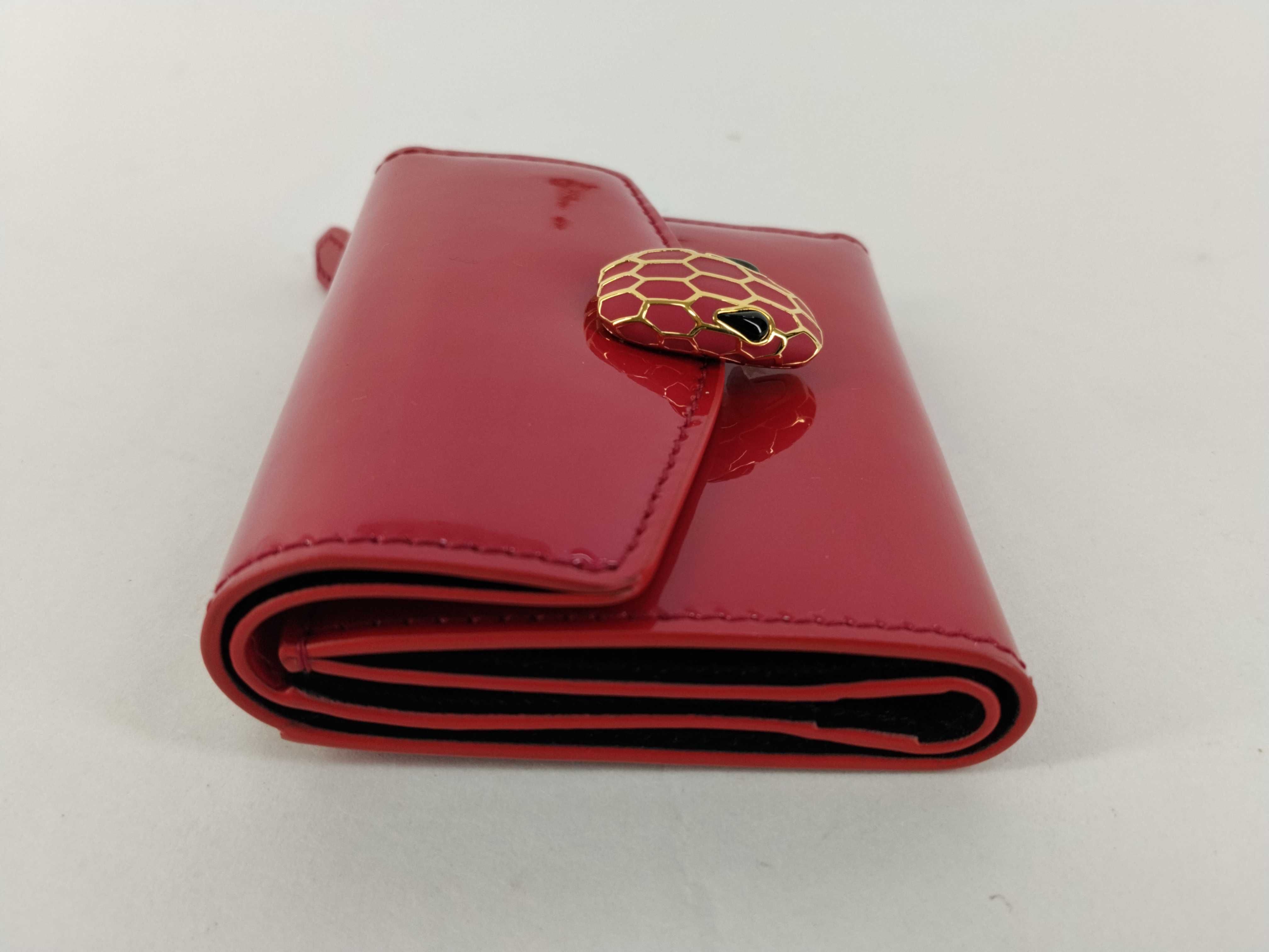 Serpenti Pink Patent Leather Tri-fold Wallet Compact Wallet Box — view 4
