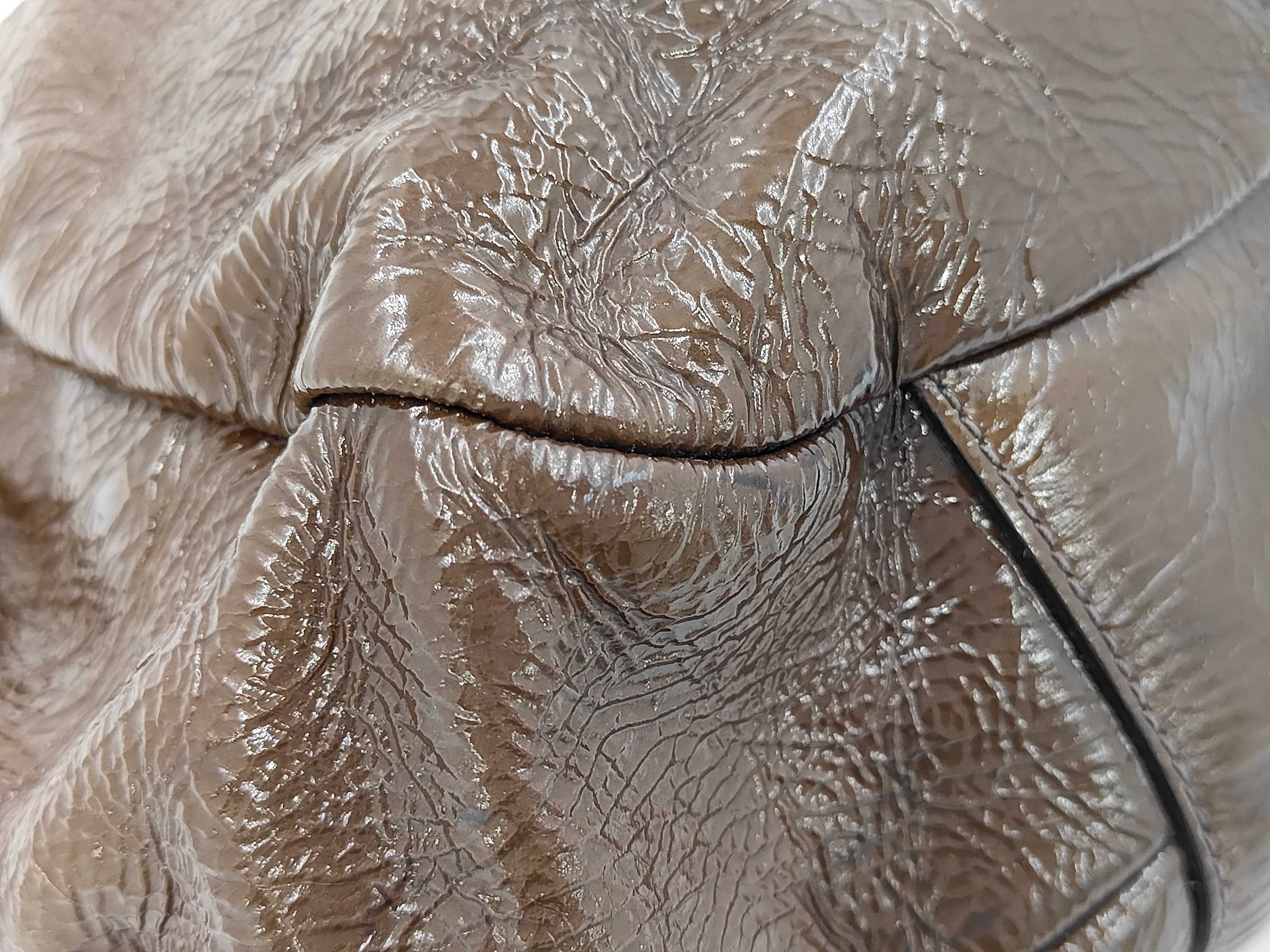 shoulder bag — view 4
