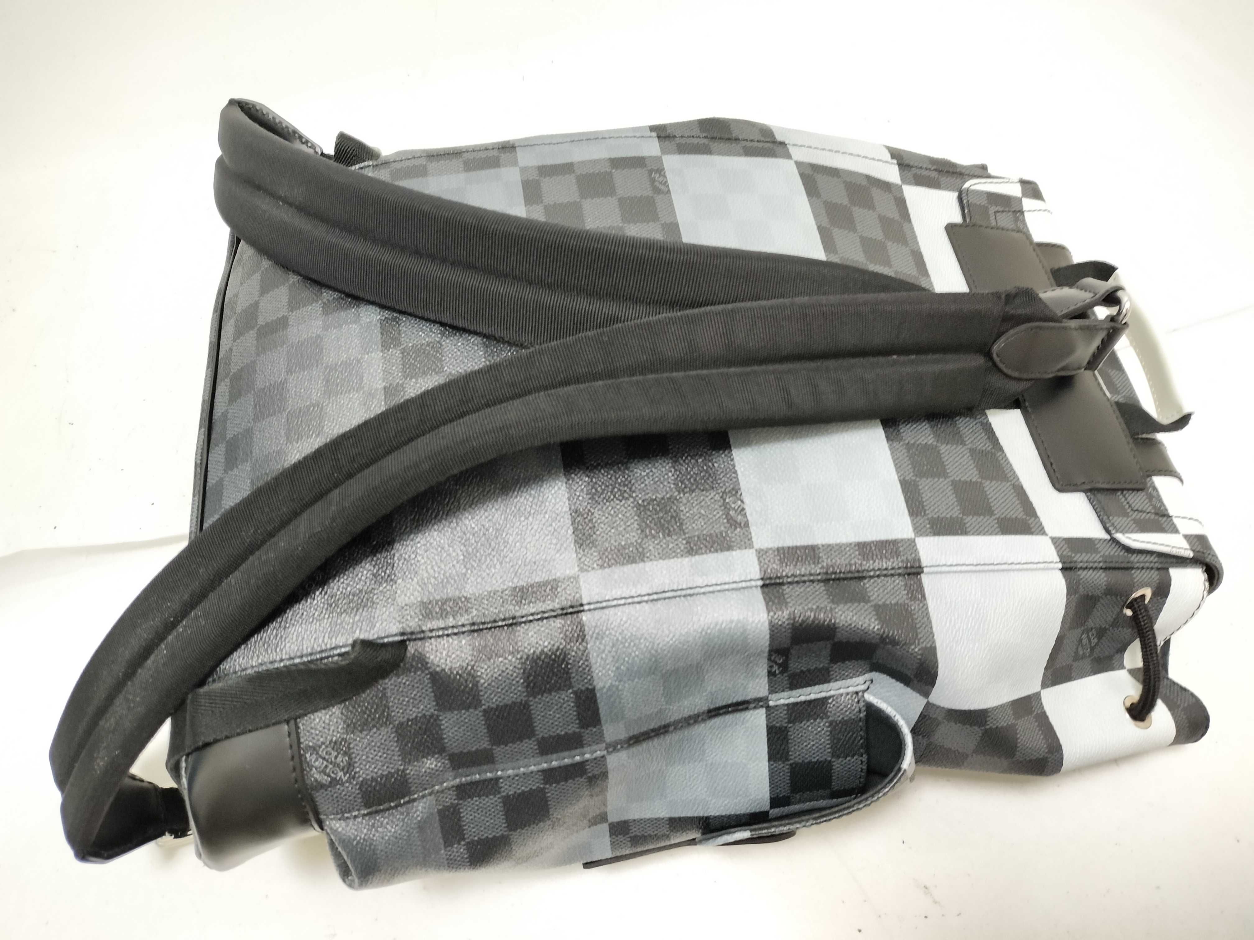 Backpack N40400 Christopher PM TR2290 Backpack — view 3