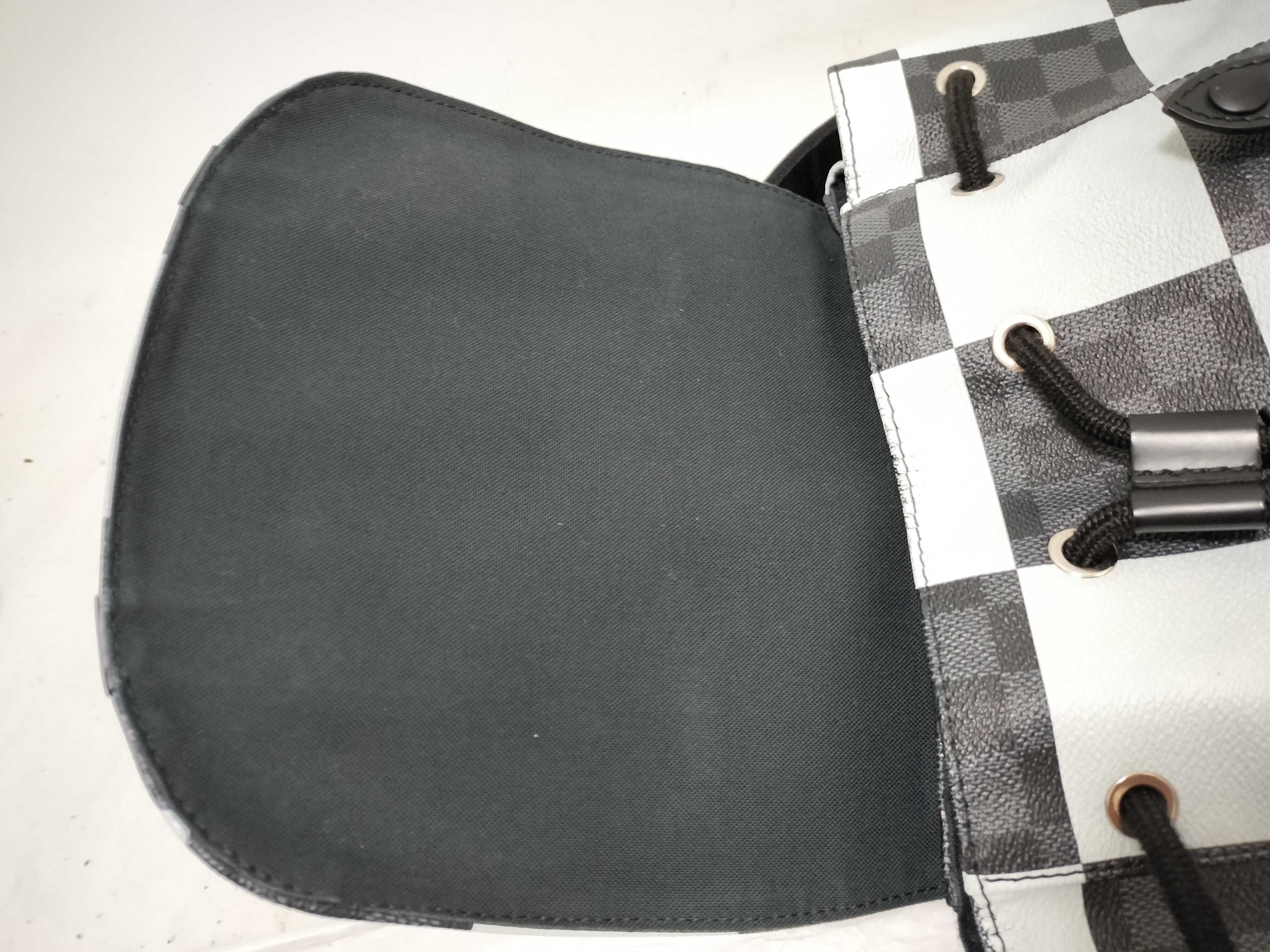 Backpack N40400 Christopher PM TR2290 Backpack — view 8