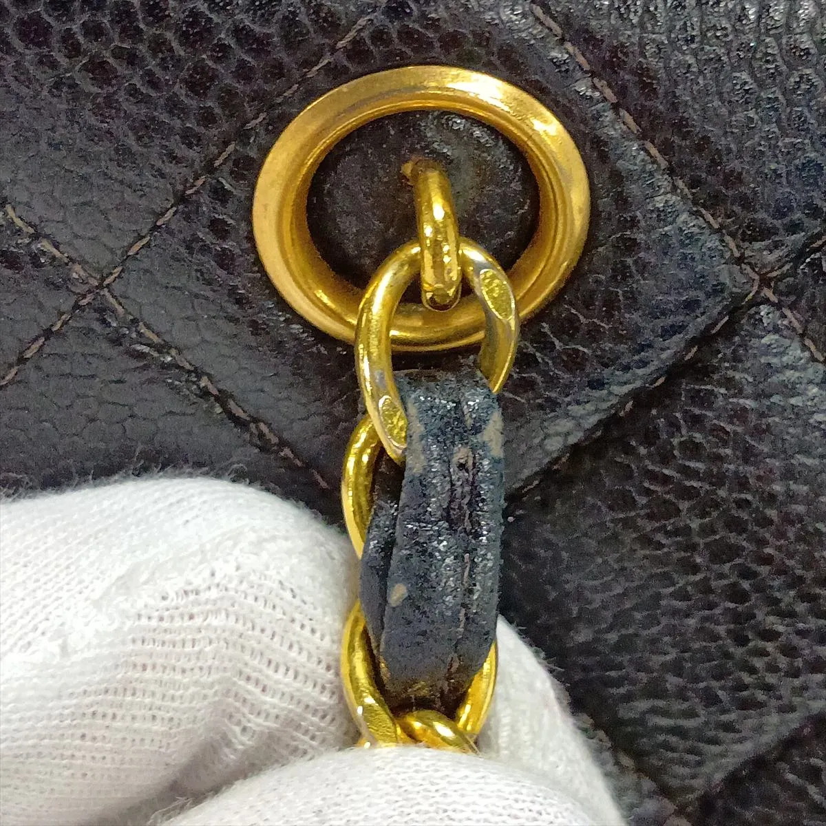 Matelassé Caviar Skin Chain Handbag, Black with Gold Hardware, 3793889 (Random Serial Number) — view 15