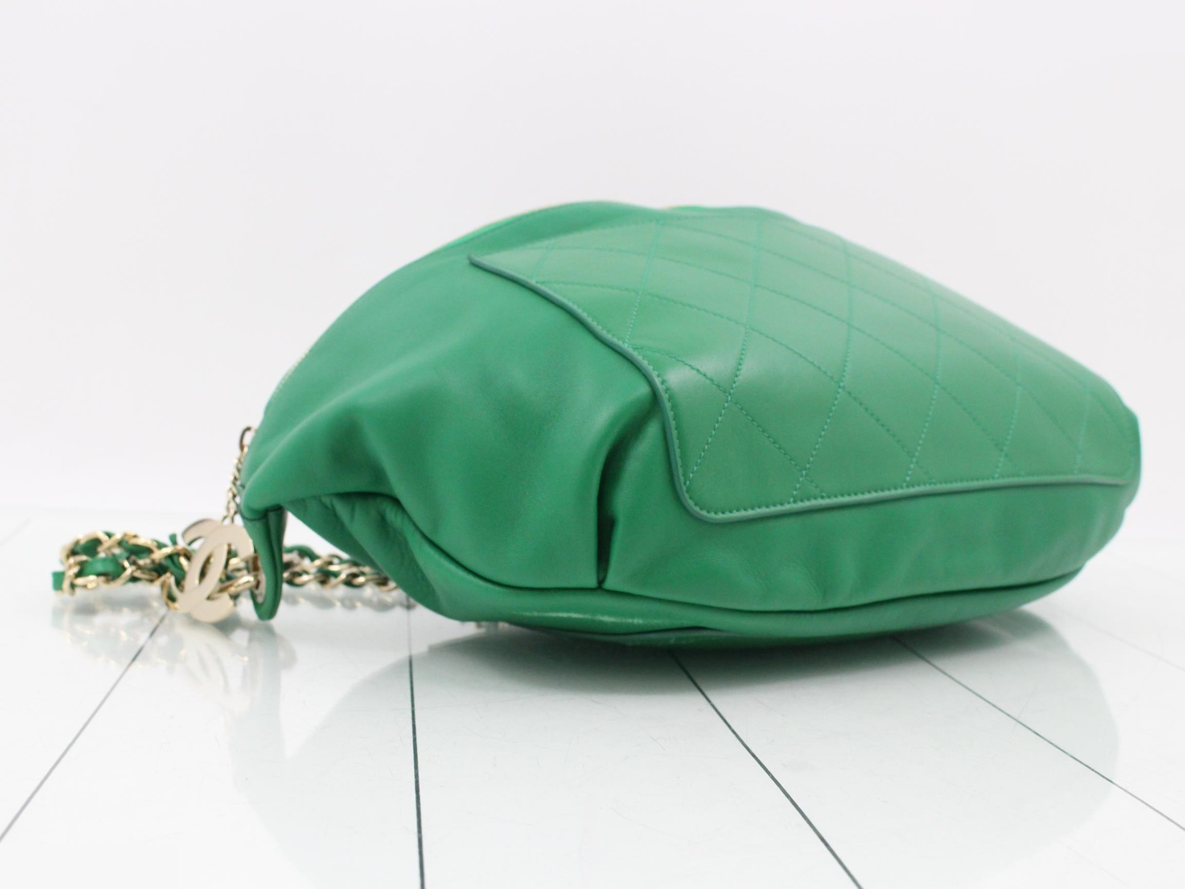 Matelassé (bag) - Shoulder bag — view 5