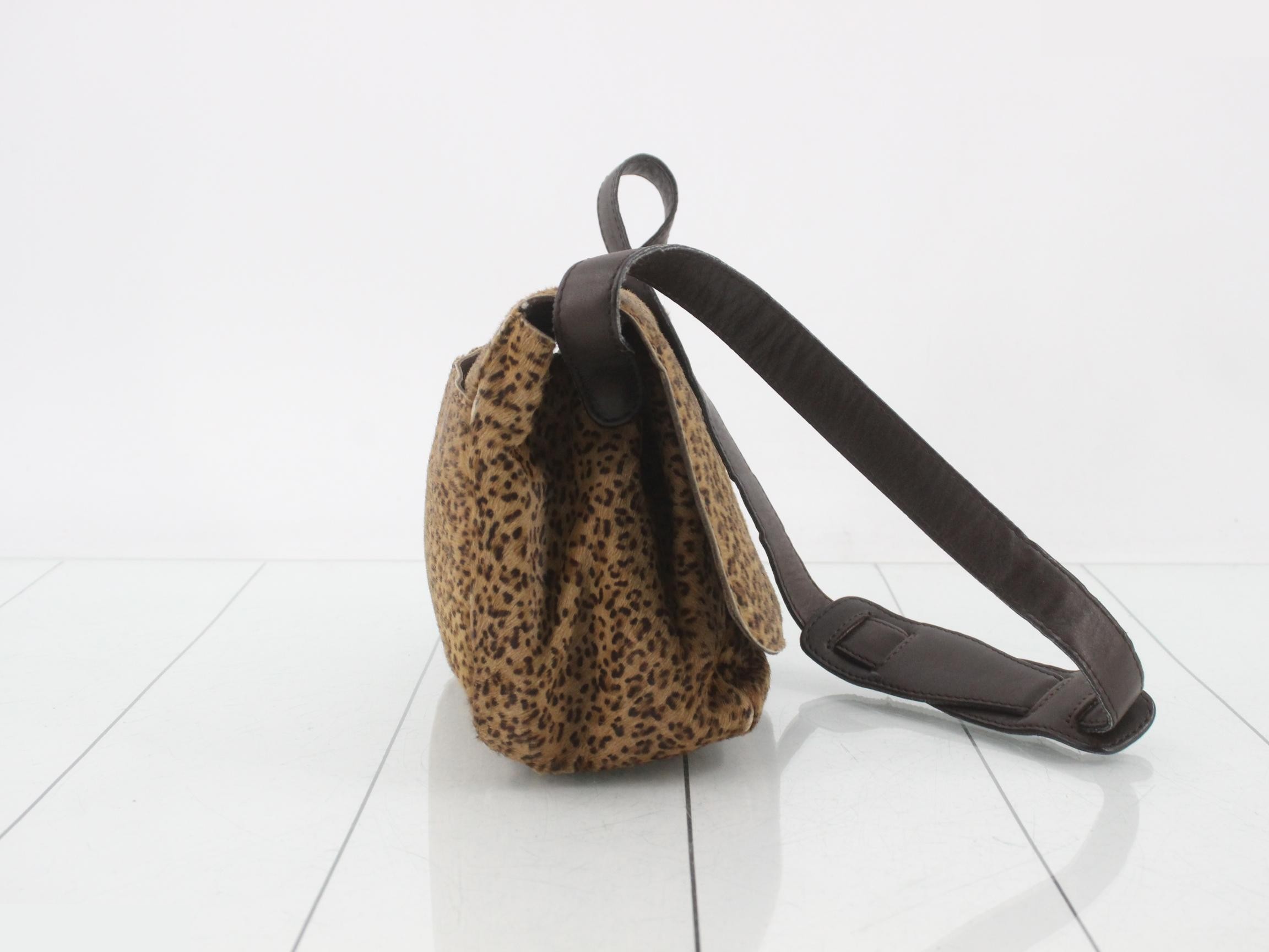 Leather leopard print shoulder bag, brown, silver hardware. — view 4