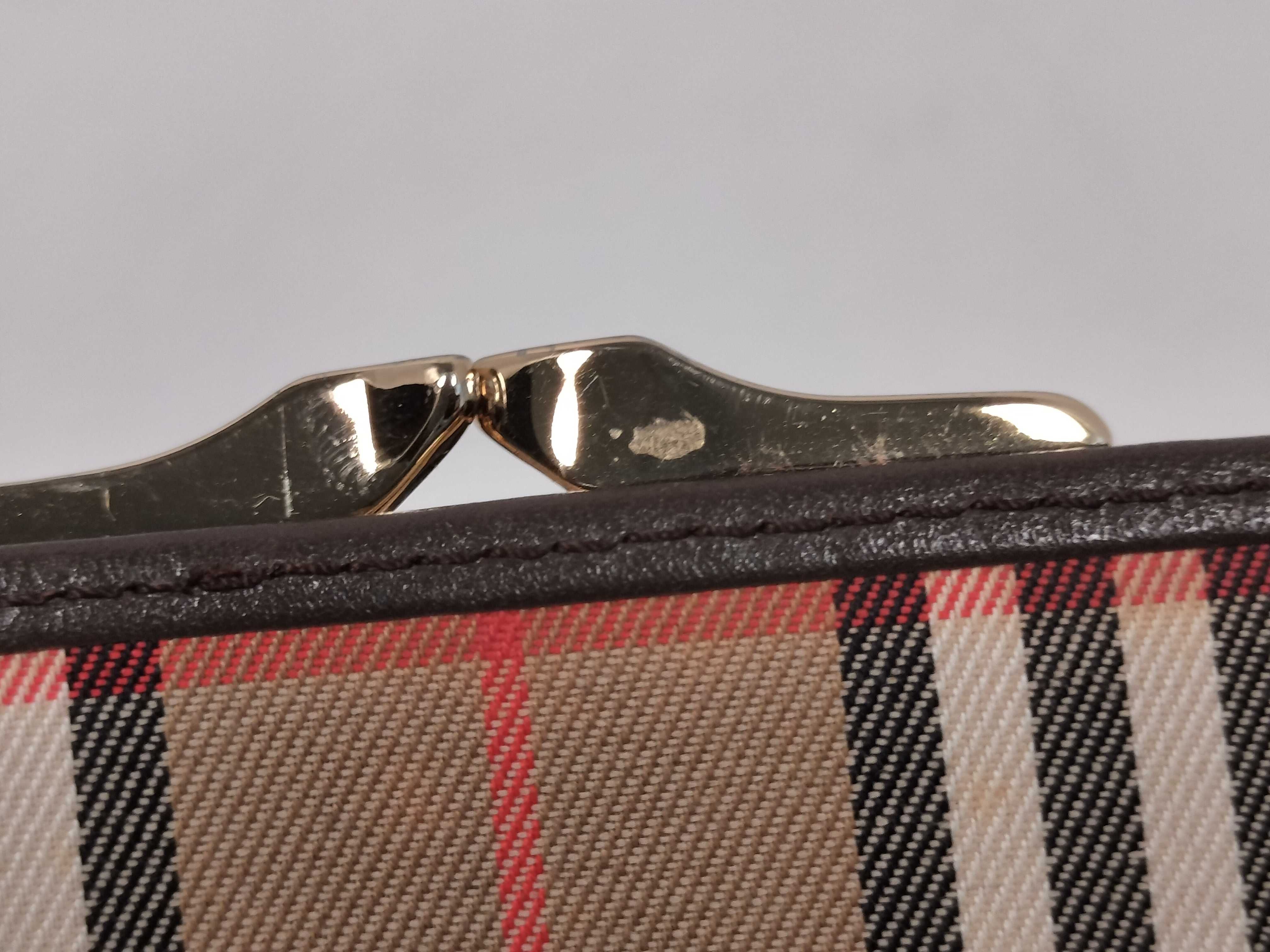 wallet — view 9