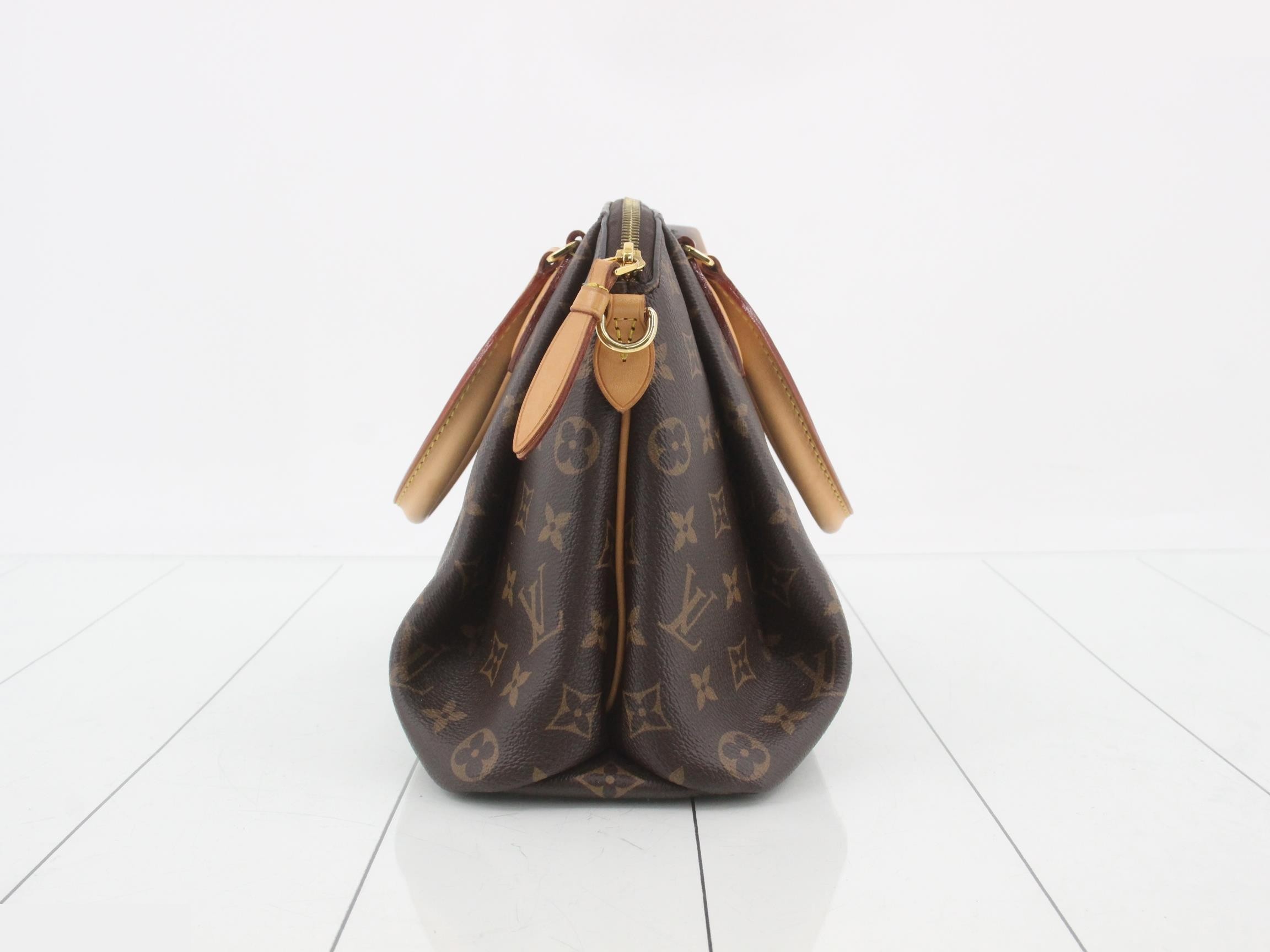 Rivoli PM Monogram — view 4