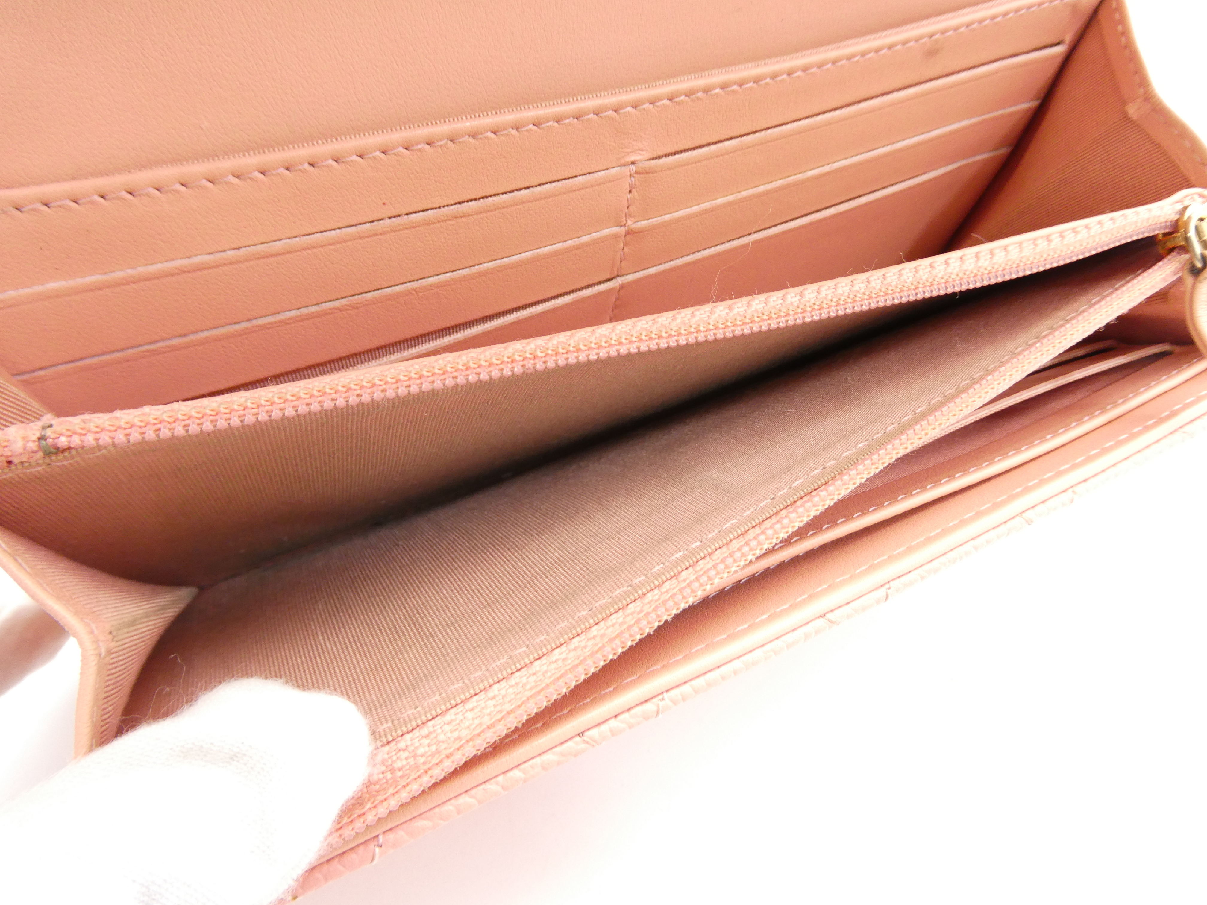 CC Filigree Matelassé Caviar Skin Wallet — view 7