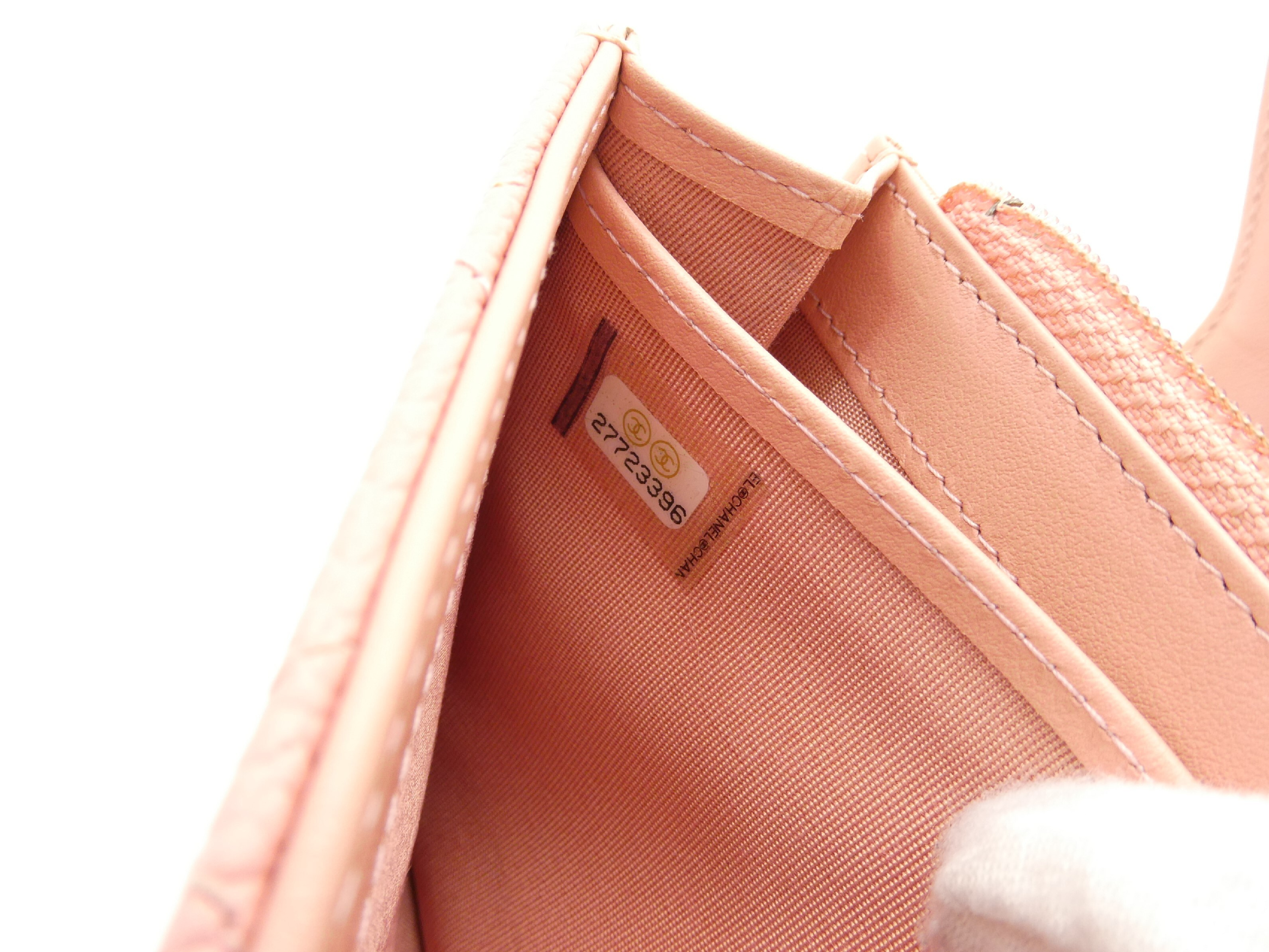 CC Filigree Matelassé Caviar Skin Wallet — view 9