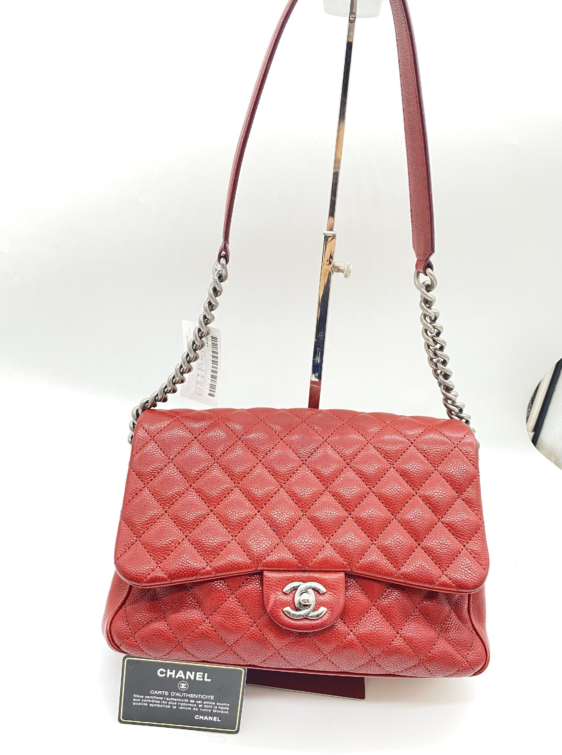 Matelassé Caviar Skin Chain Shoulder Bag, with original seal and card, serial number in the 23 range.