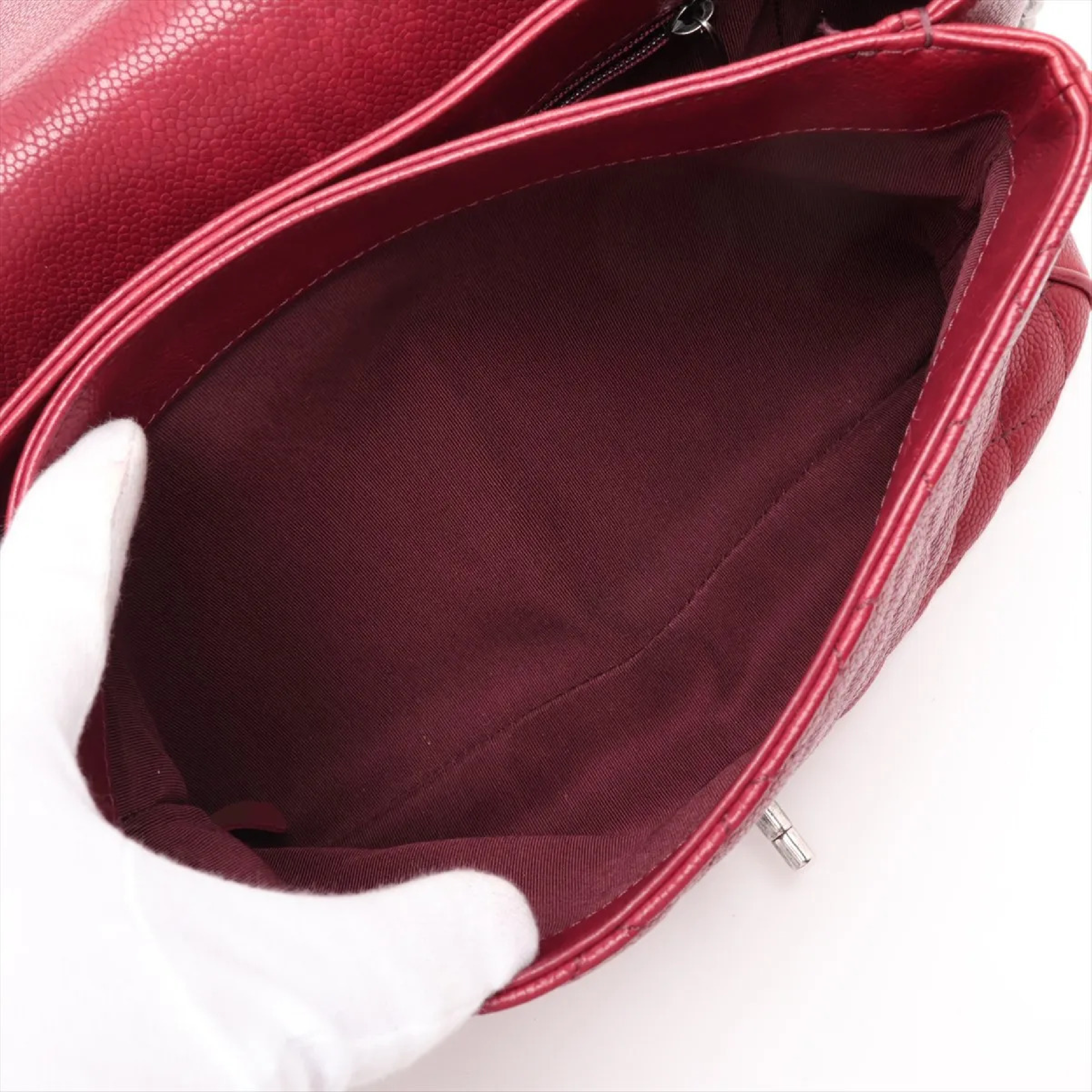 Matelassé Caviar Skin Chain Shoulder Bag, with original seal and card, serial number in the 23 range. — view 6