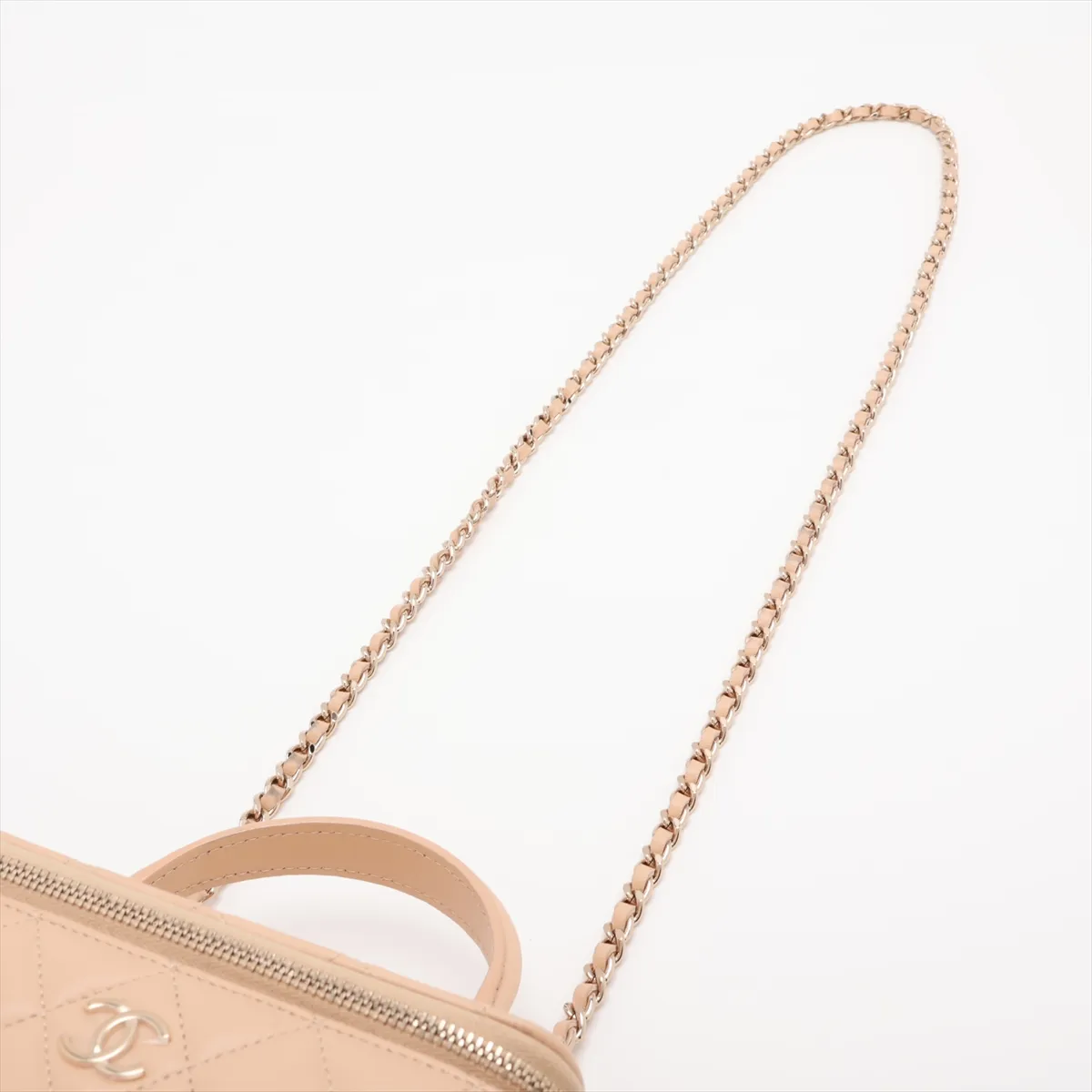 Matelassé Lambskin Chain Shoulder Bag Vanity Case Beige Gold Hardware C5380LA9 Random Serial Number — view 7