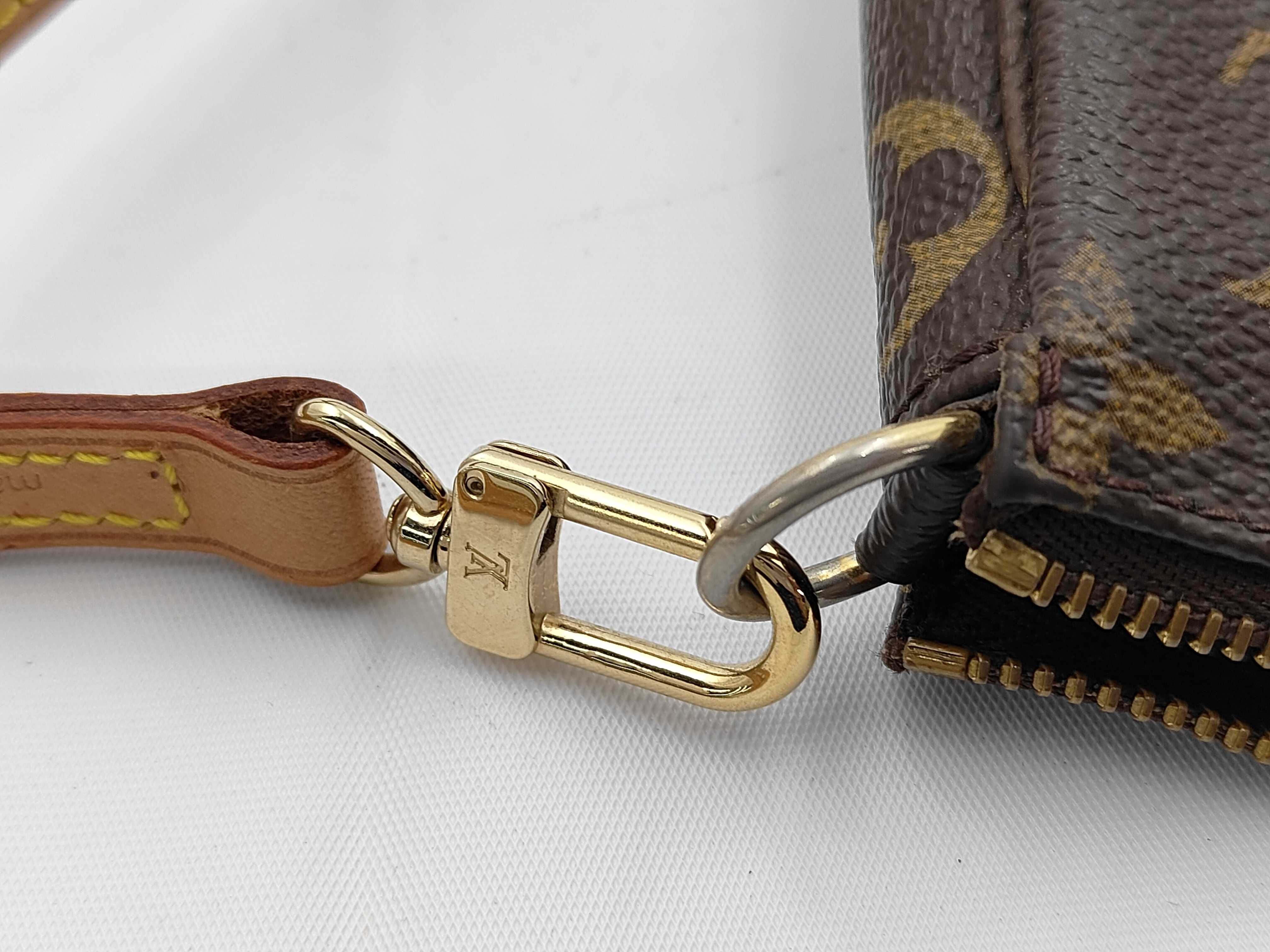 Monogram Accessoires Shoulder Bag — view 12