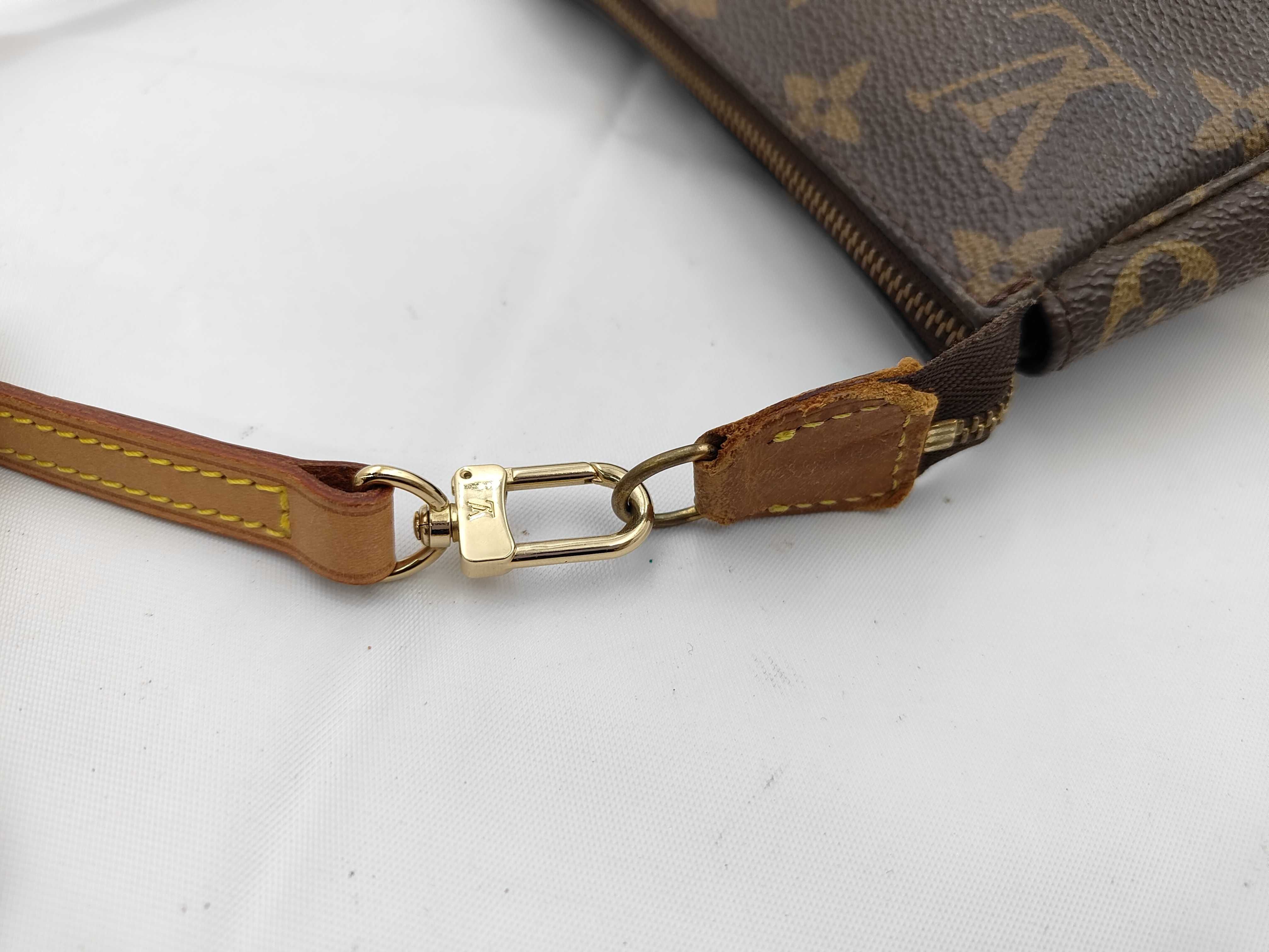Monogram Accessoires Shoulder Bag — view 5