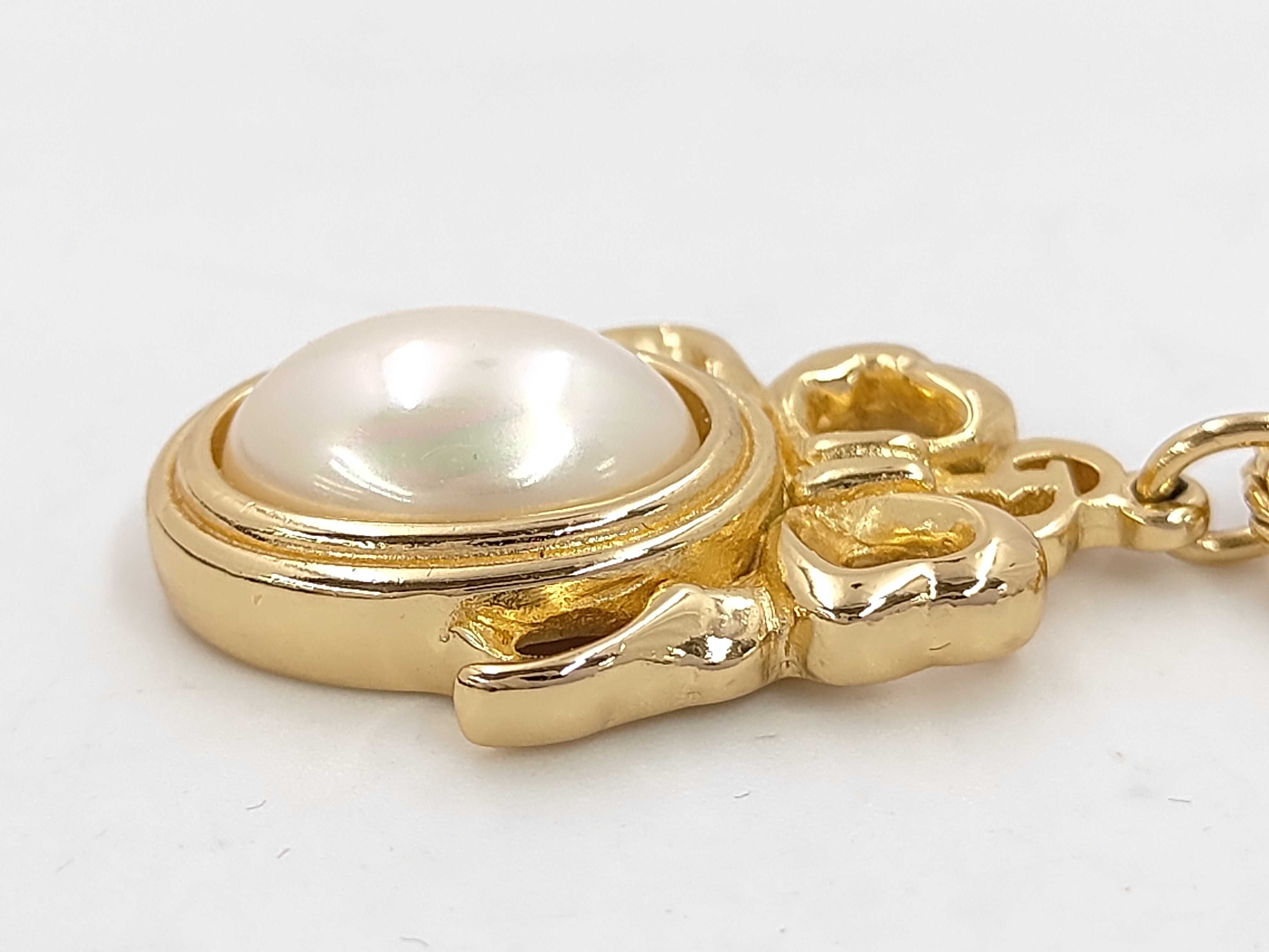 Mabe Pearl Necklace — view 3