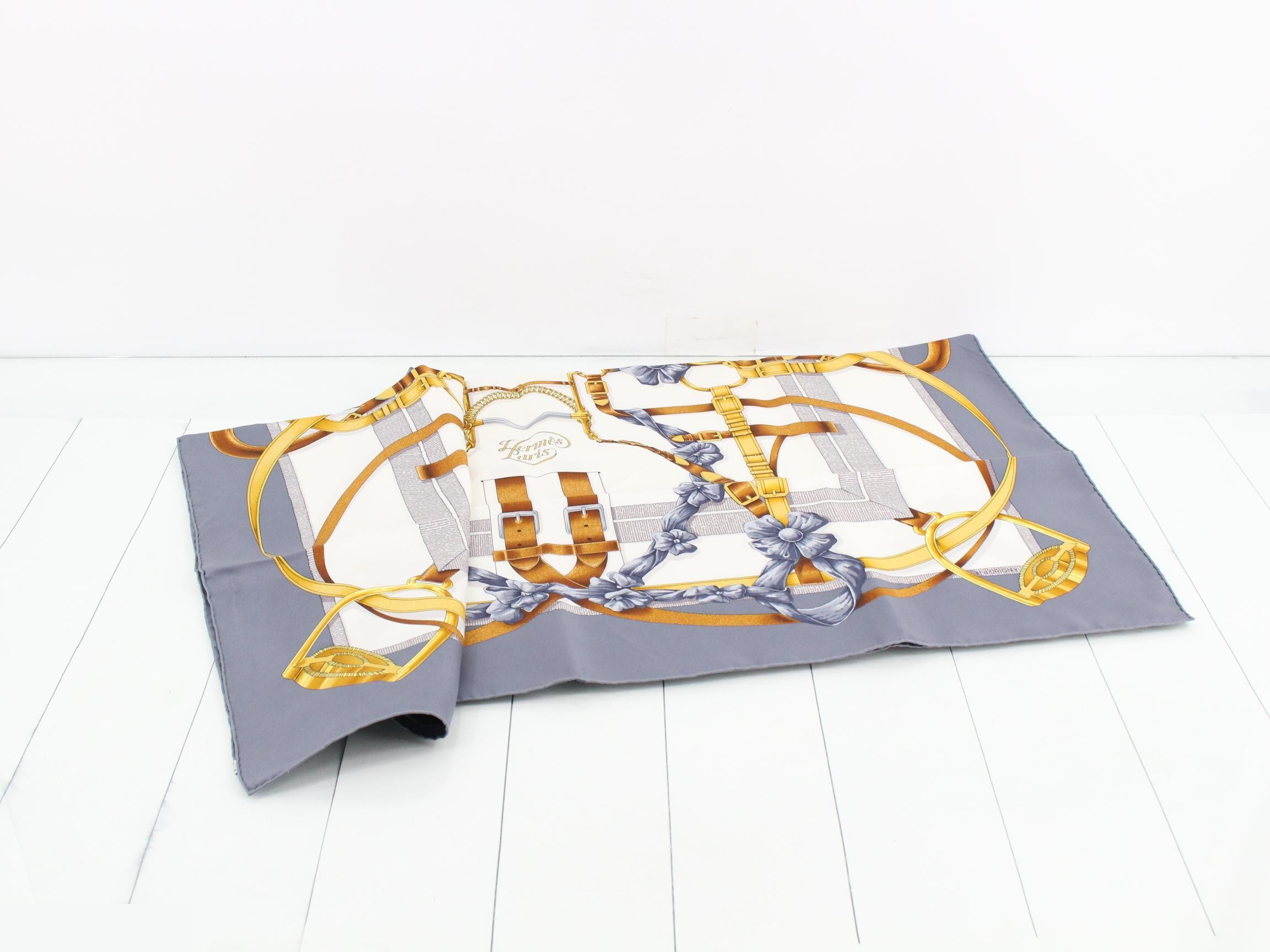scarf — view 3