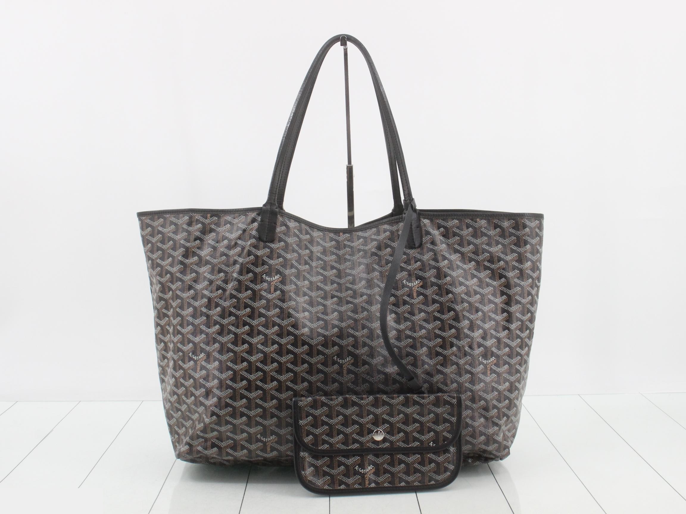 Other lines: Bags and tote bags