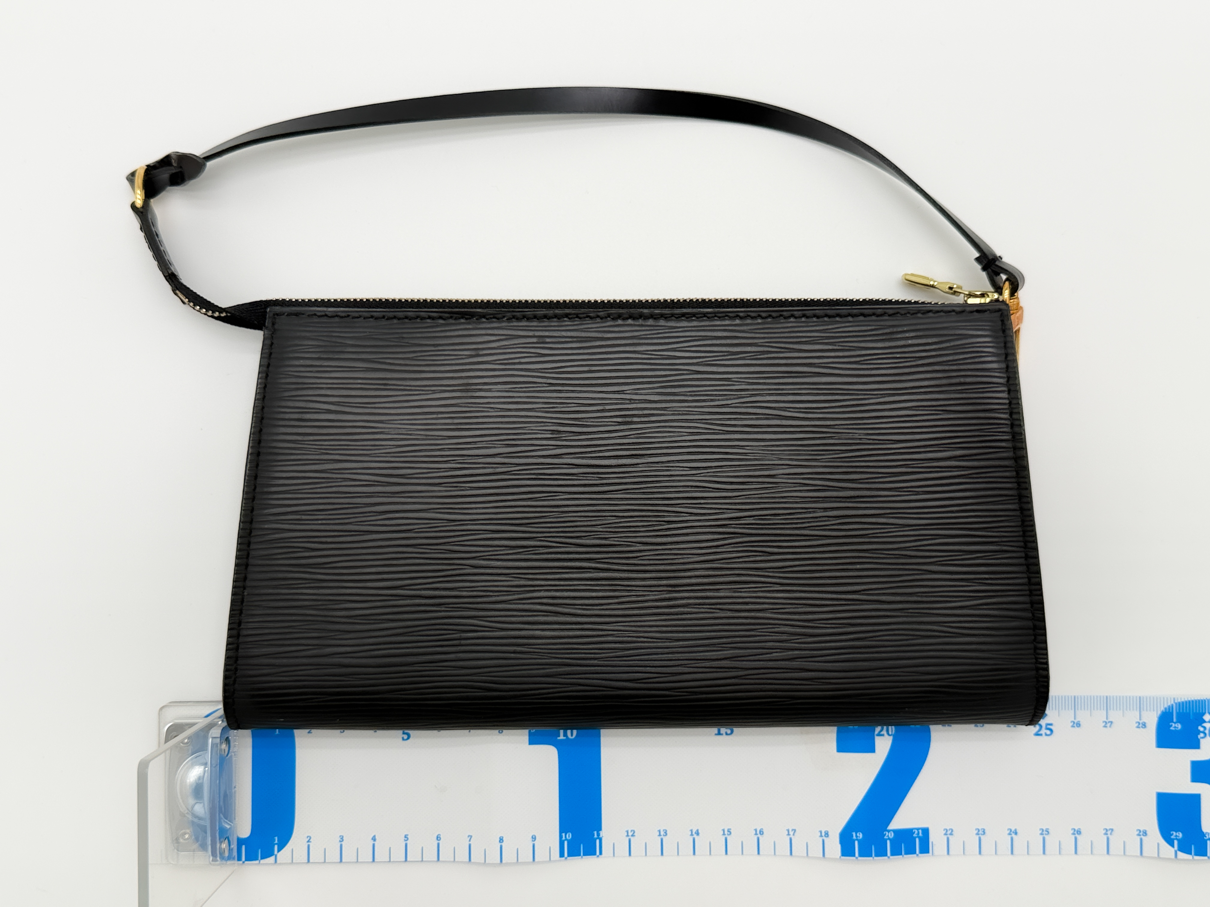 Epi M52942 Pochette Accessoires Noir AR0051 Accessory Pouch — view 2