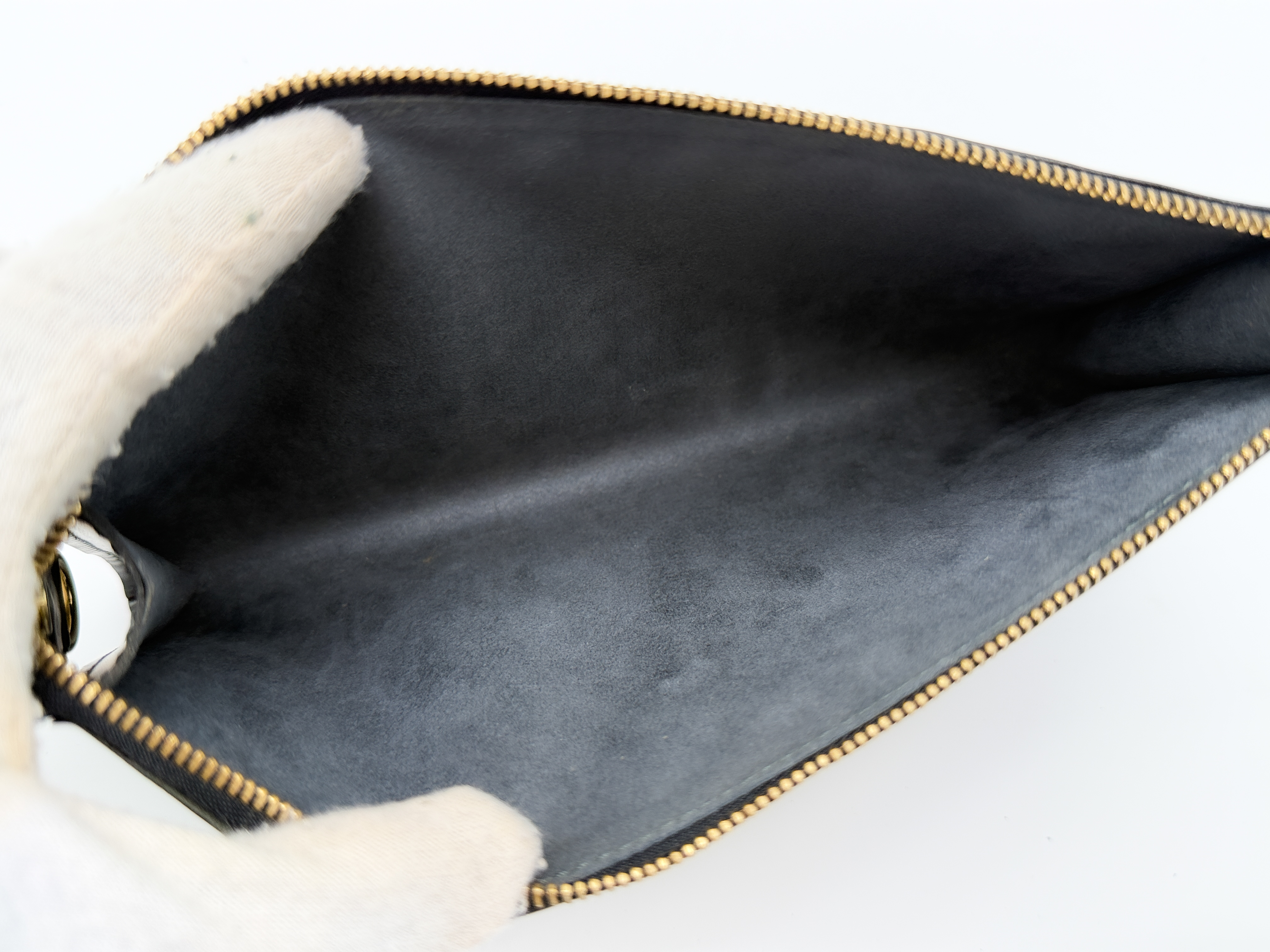 Epi M52942 Pochette Accessoires Noir AR0051 Accessory Pouch — view 11