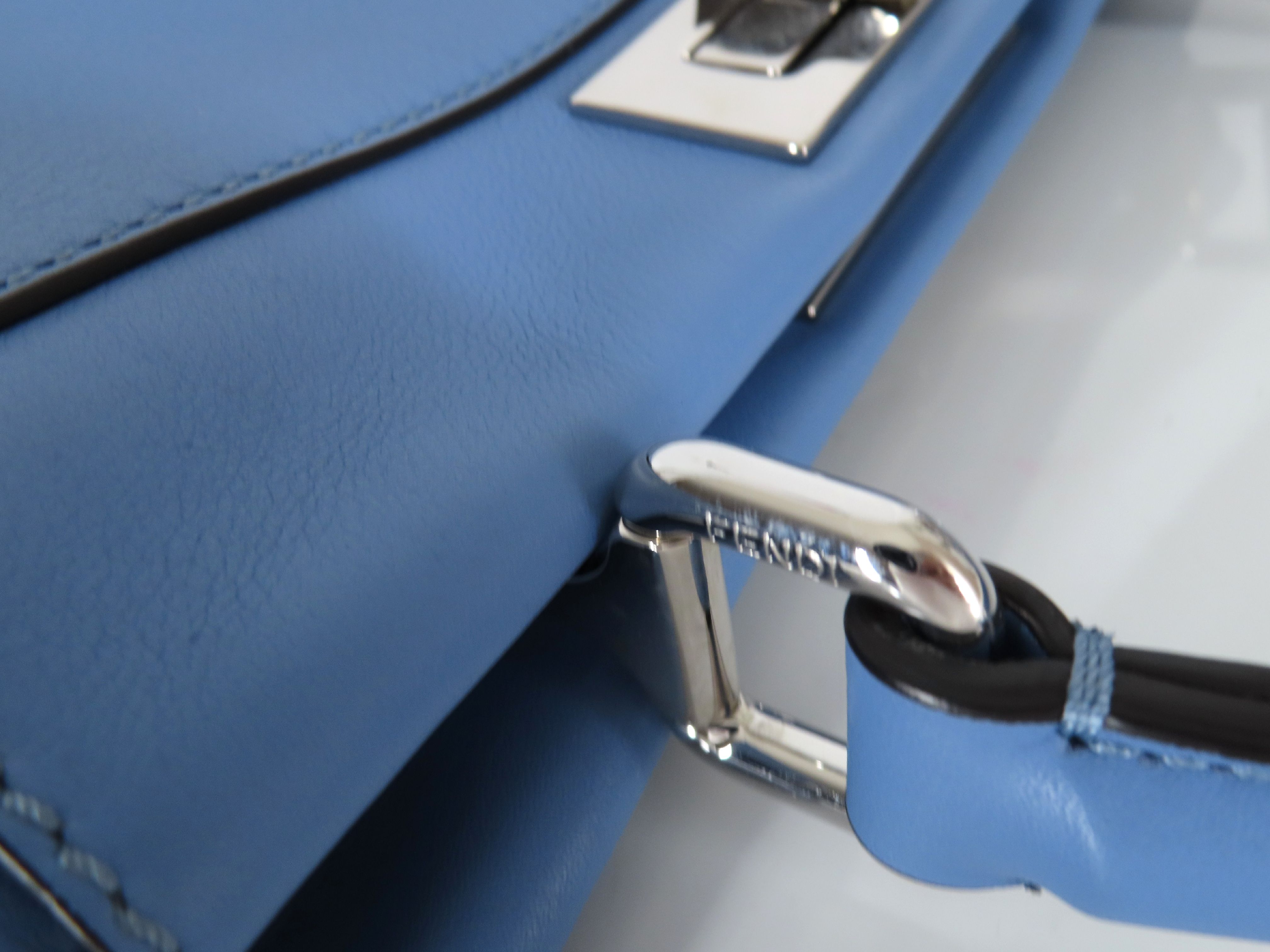 Peekaboo Regular Leather 2-Way Handbag, Blue, 8BN290 (Handbag) — view 5