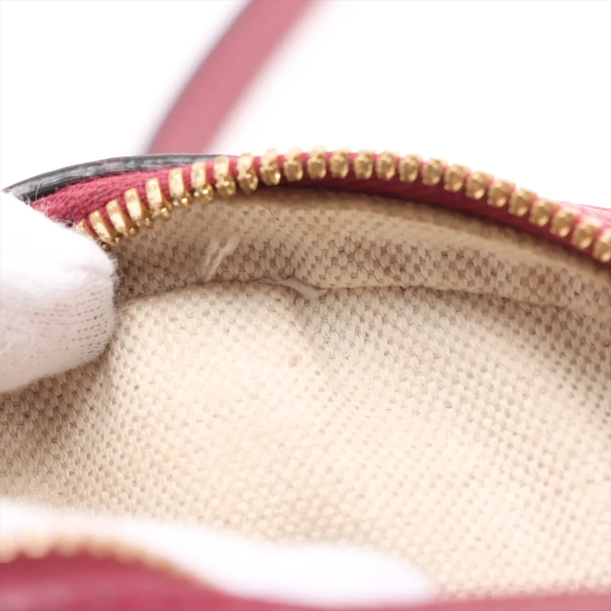 Doraemon x Gucci Mini GG Supreme PVC x Leather Shoulder Bag Red 625216 — view 10
