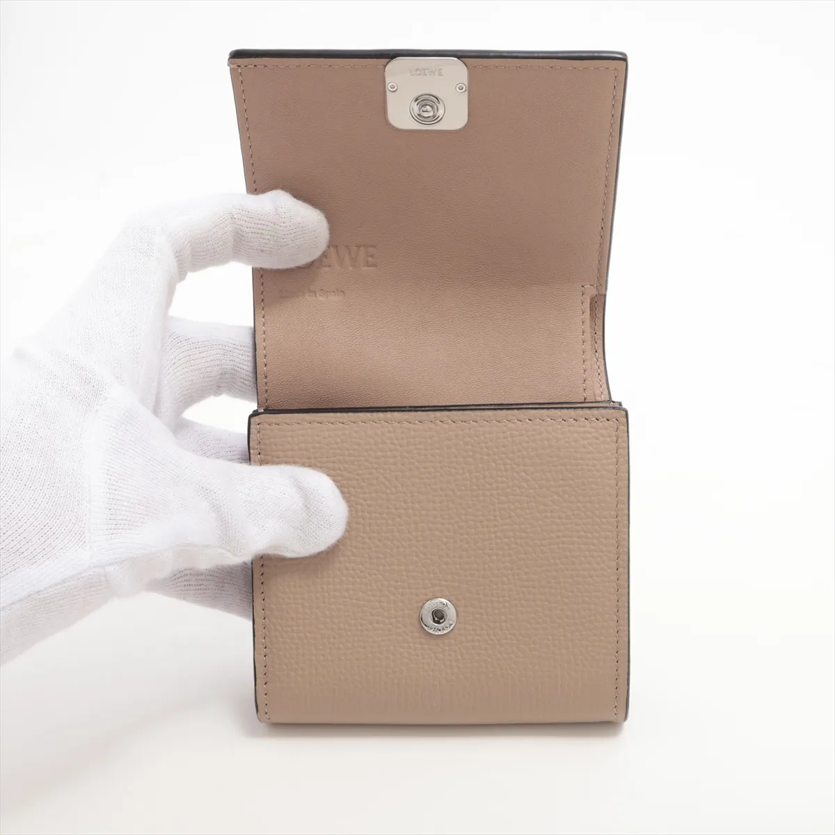 Anagram Trifold Leather Compact Wallet, Beige — view 3