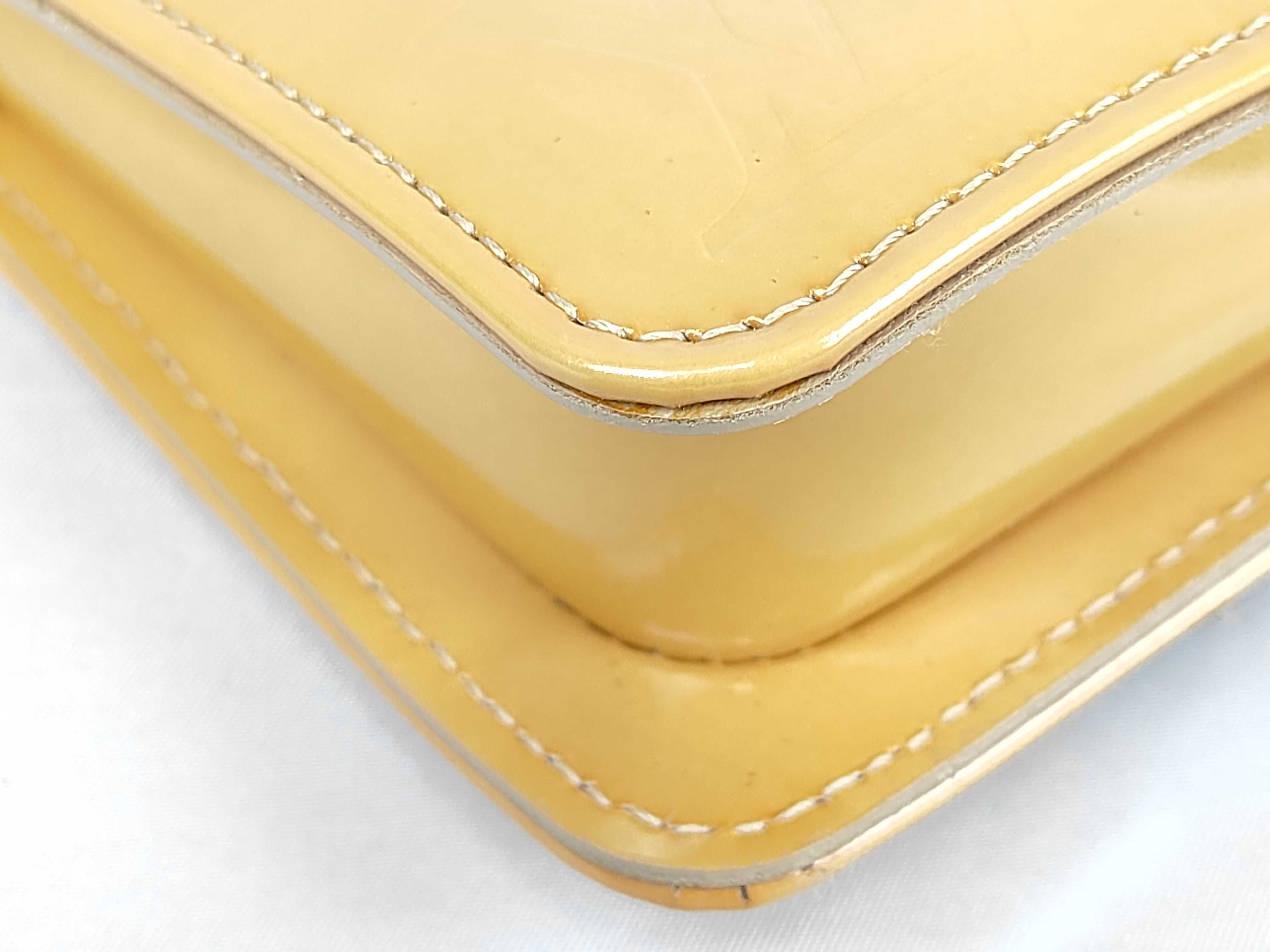 Vernis Flower Lexington Yellow M92246 Pouch — view 6