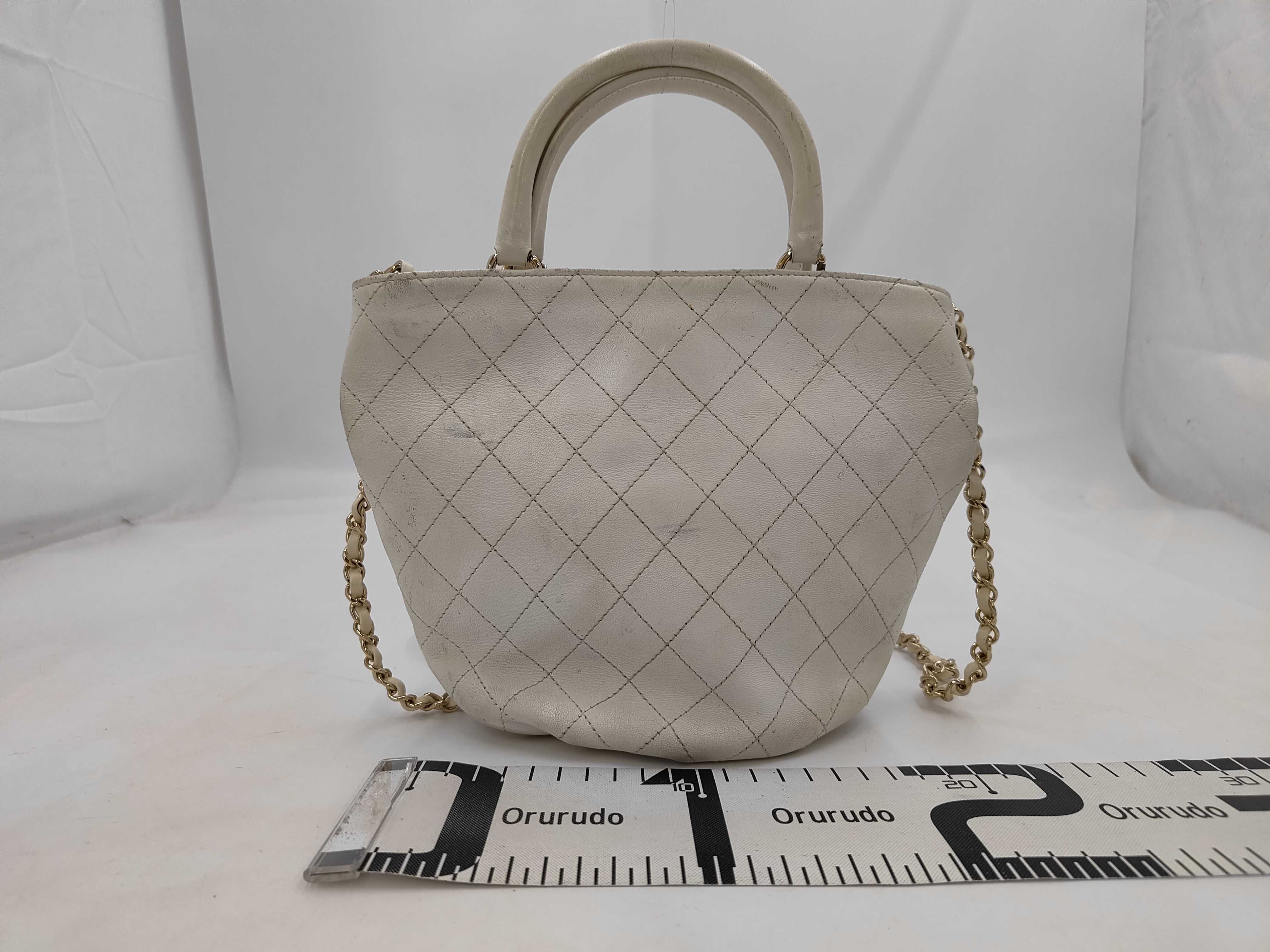 handbag — view 2