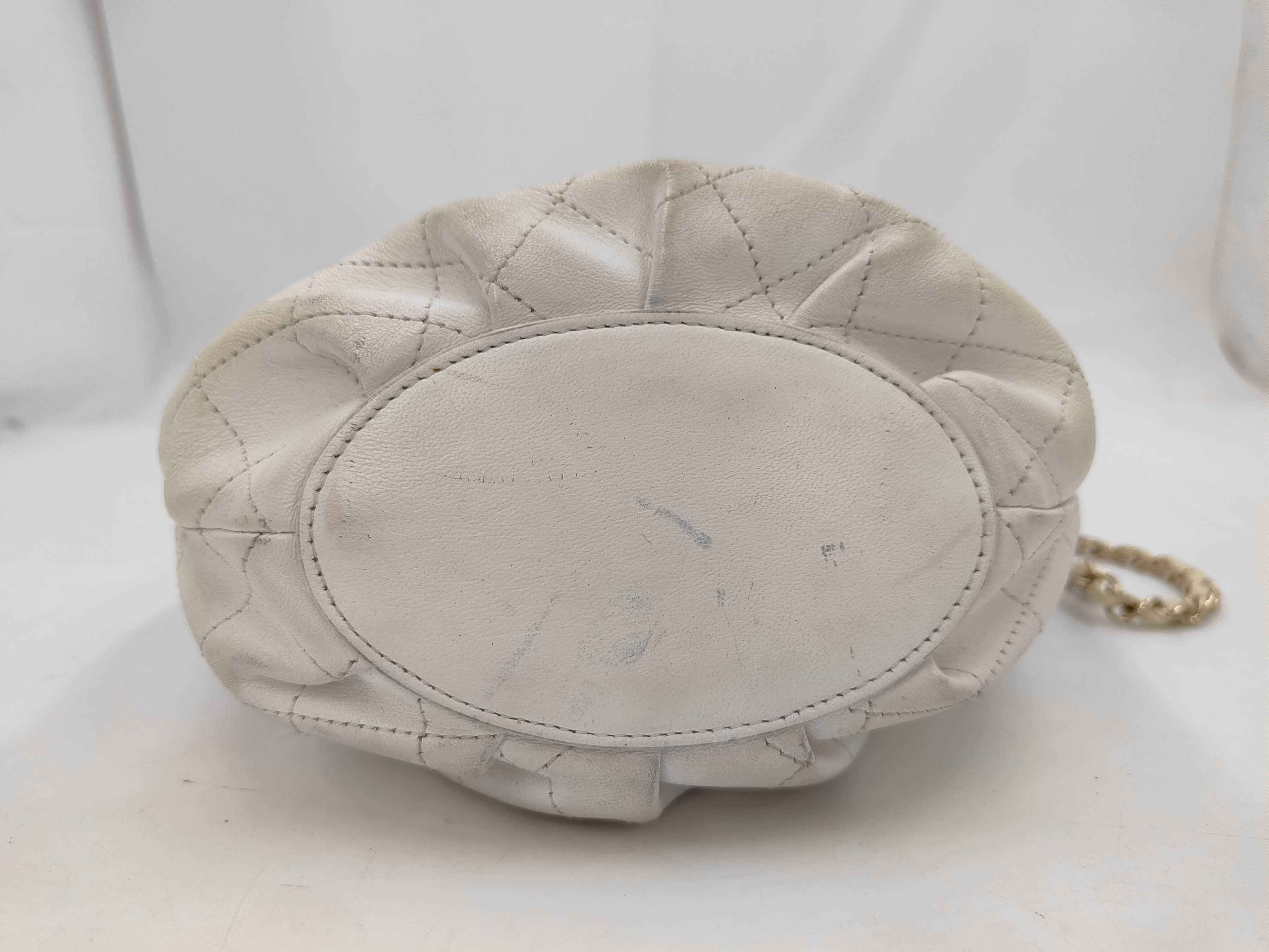 handbag — view 3