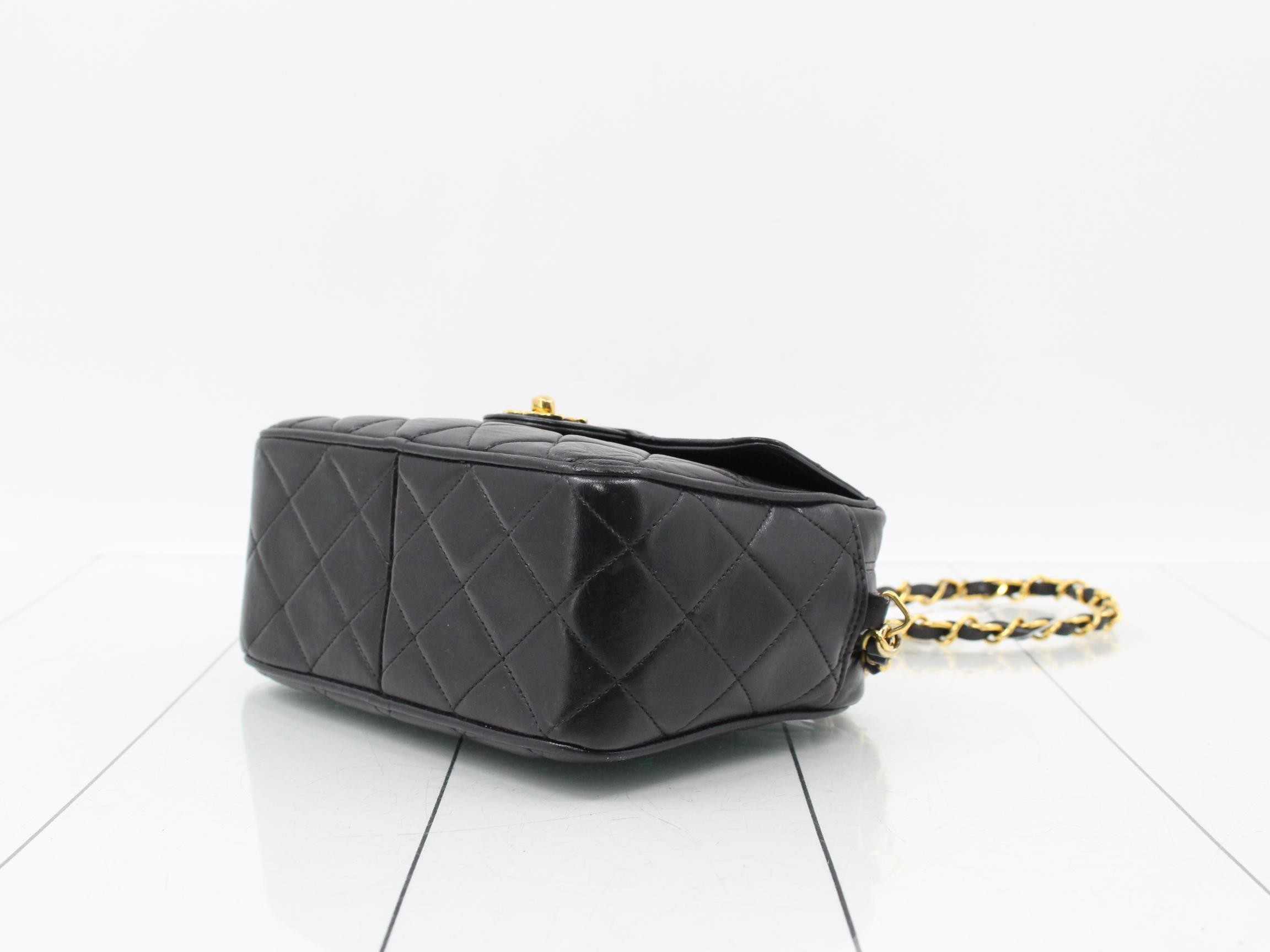 Matelassé Shoulder Bag — view 6