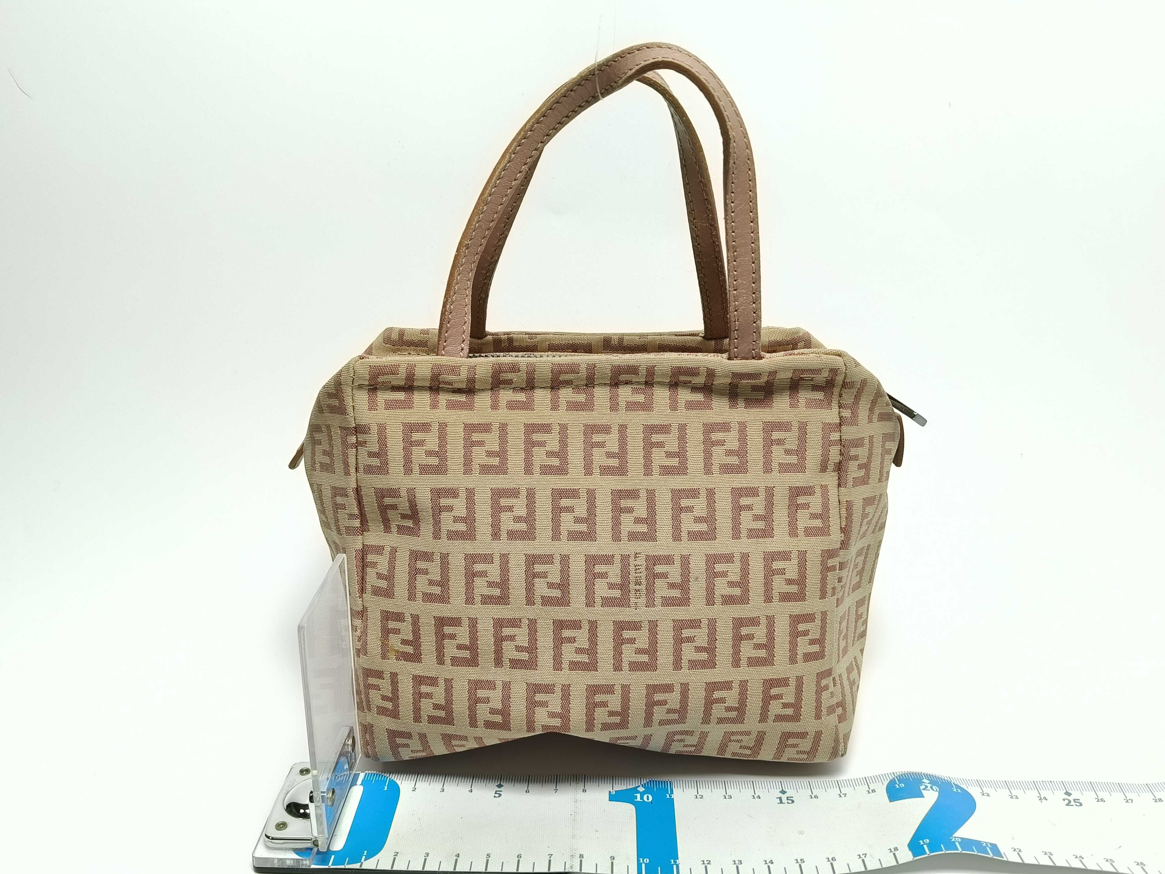 Zucca pattern Fendi Zucchino handbag pink pouch — view 2
