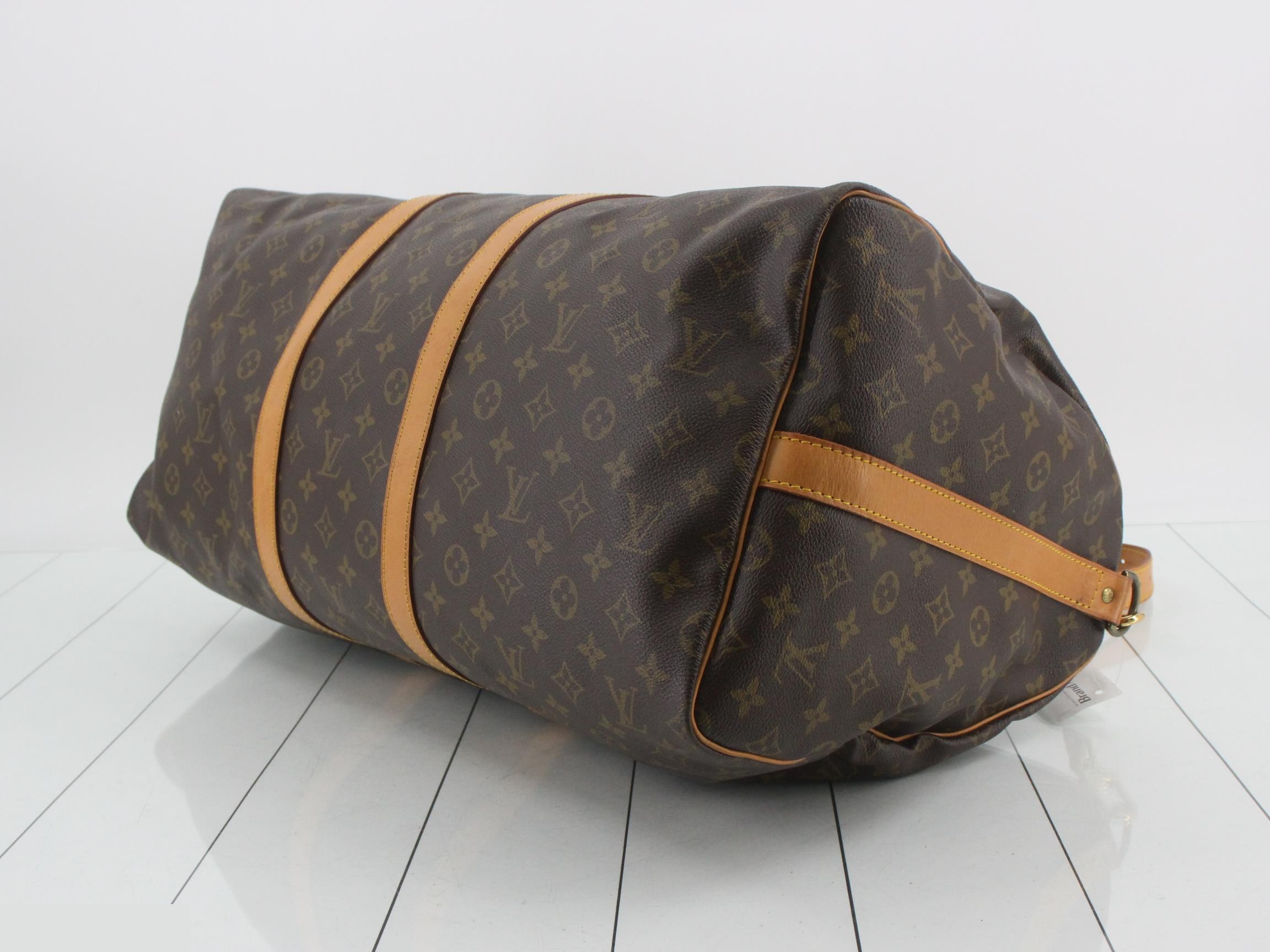 LV Keepall Bandoulière 55 — view 6