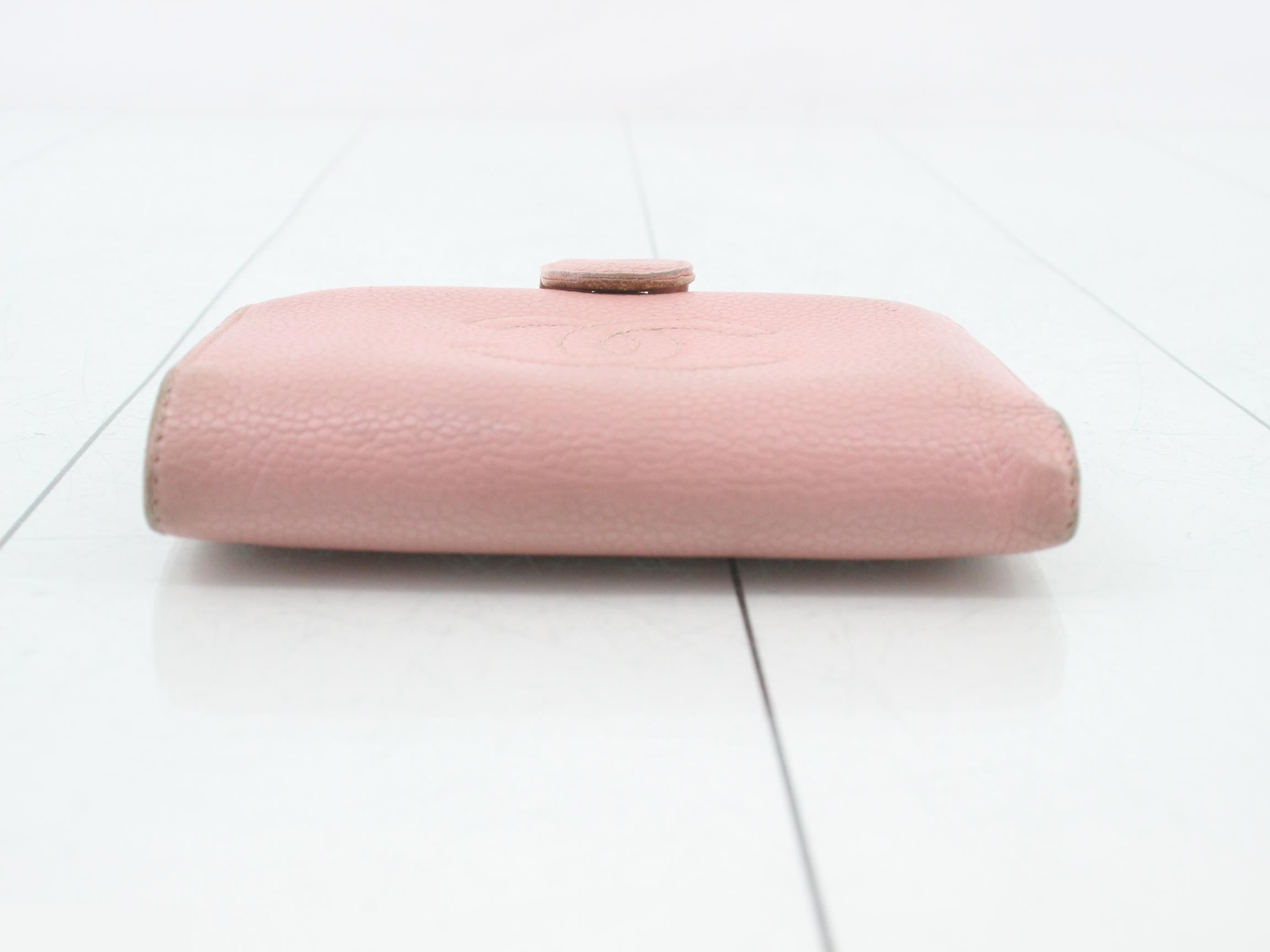 Caviar leather folding wallet — view 3