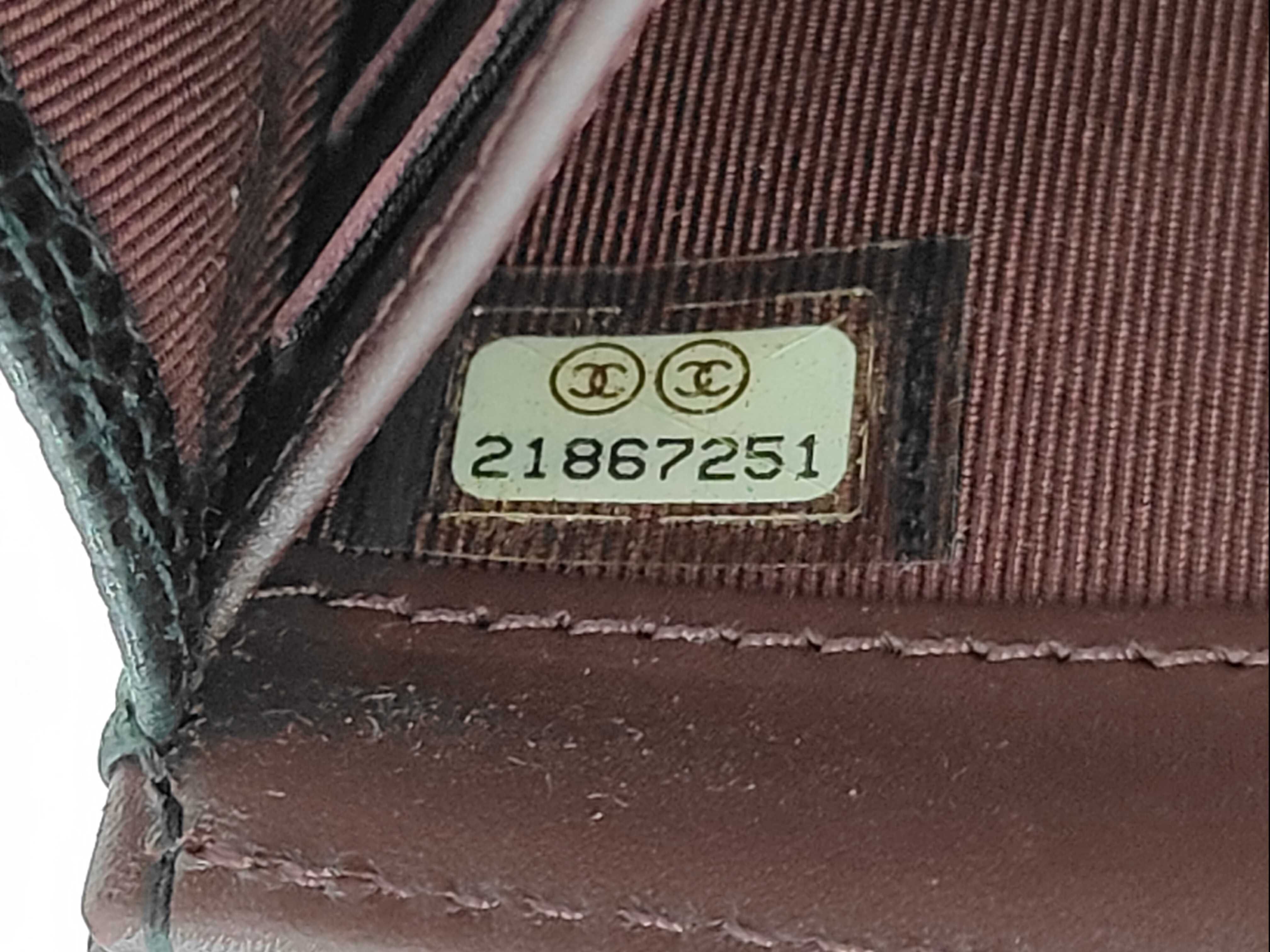 Caviar Leather Wallet — view 8