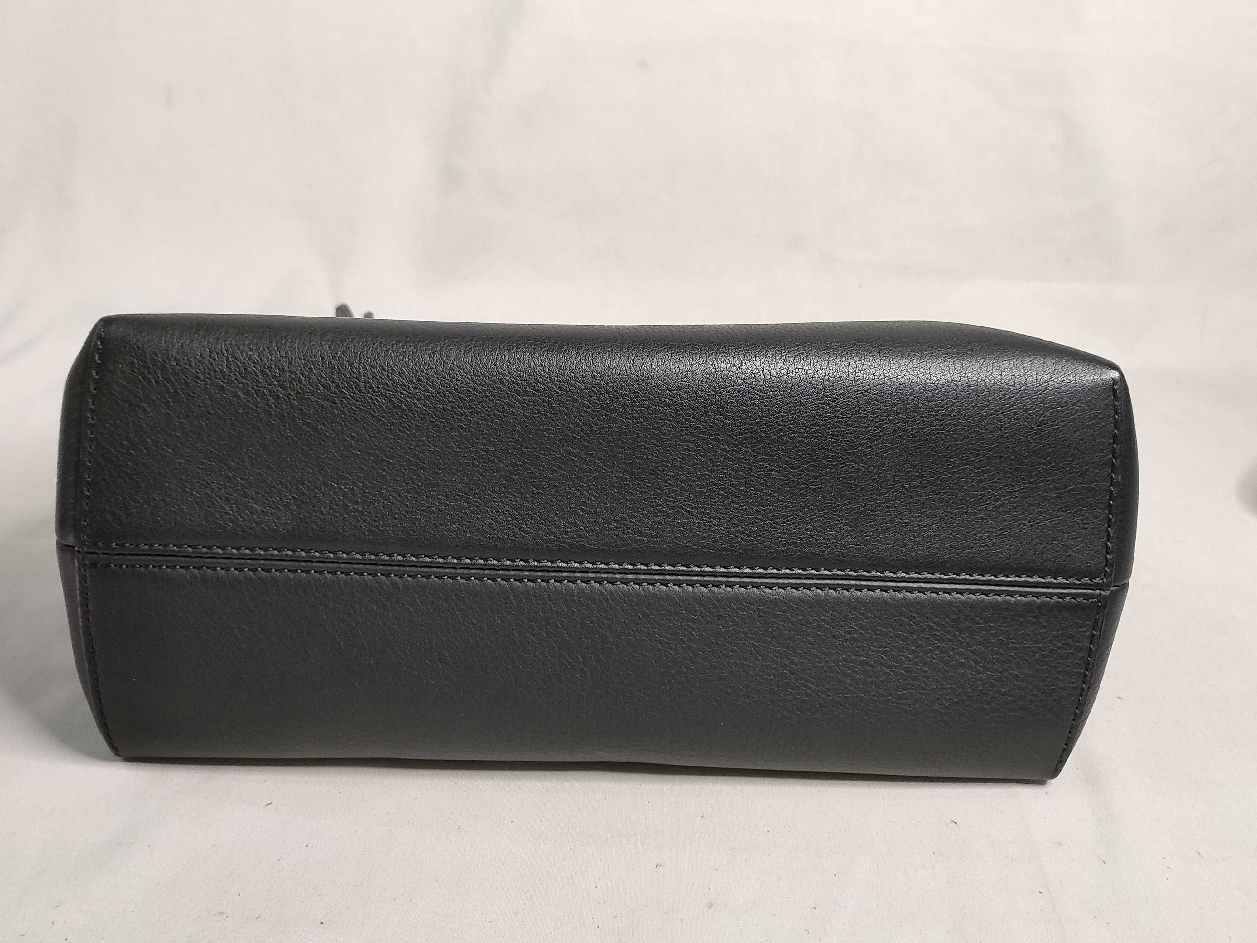 By The Way Medium Leather 2-Way Handbag, Black, 8BL124 (Handbag) — view 7