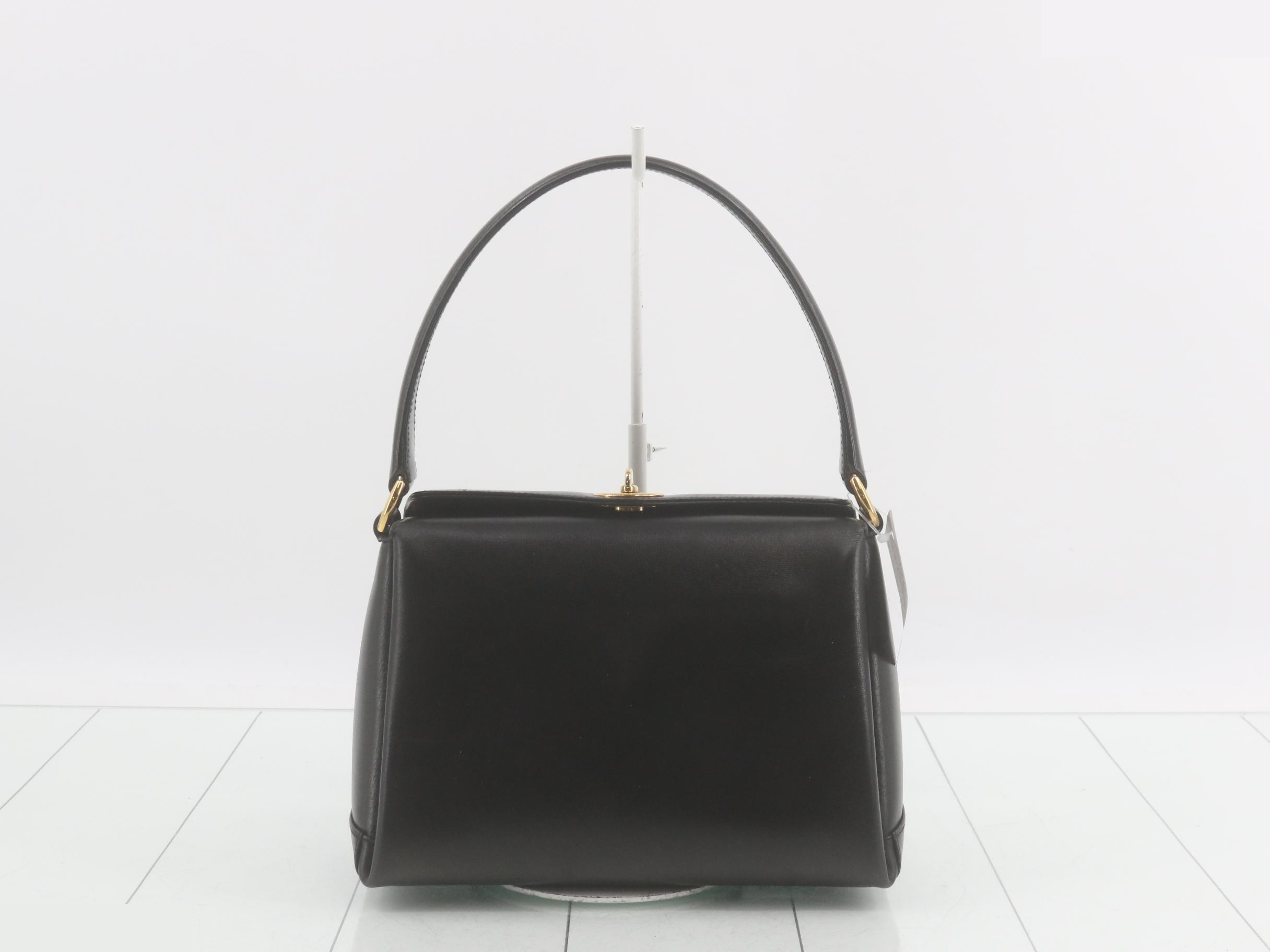 Handbag, leather, black, turn-lock closure