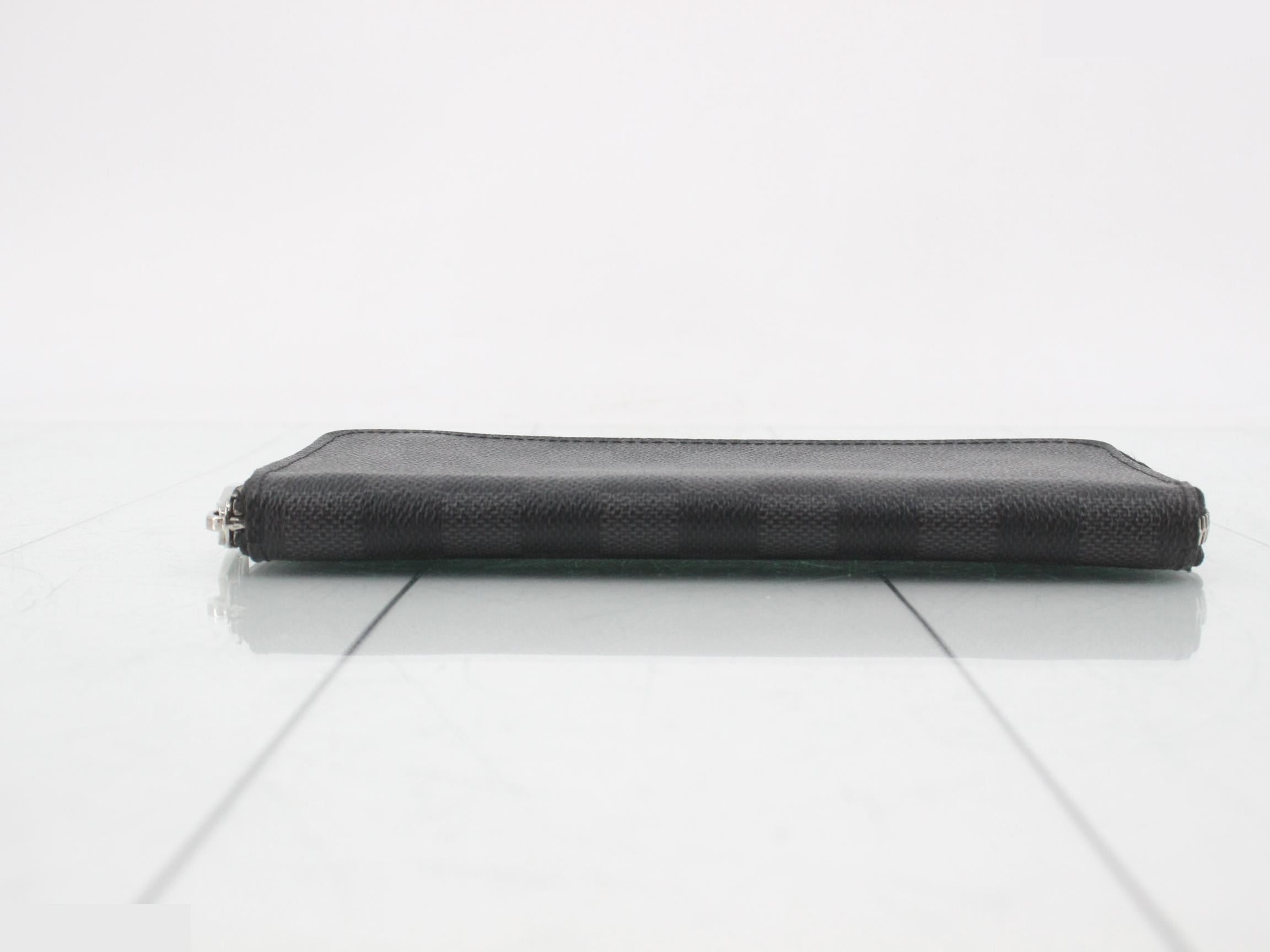 Zippy Wallet — view 3