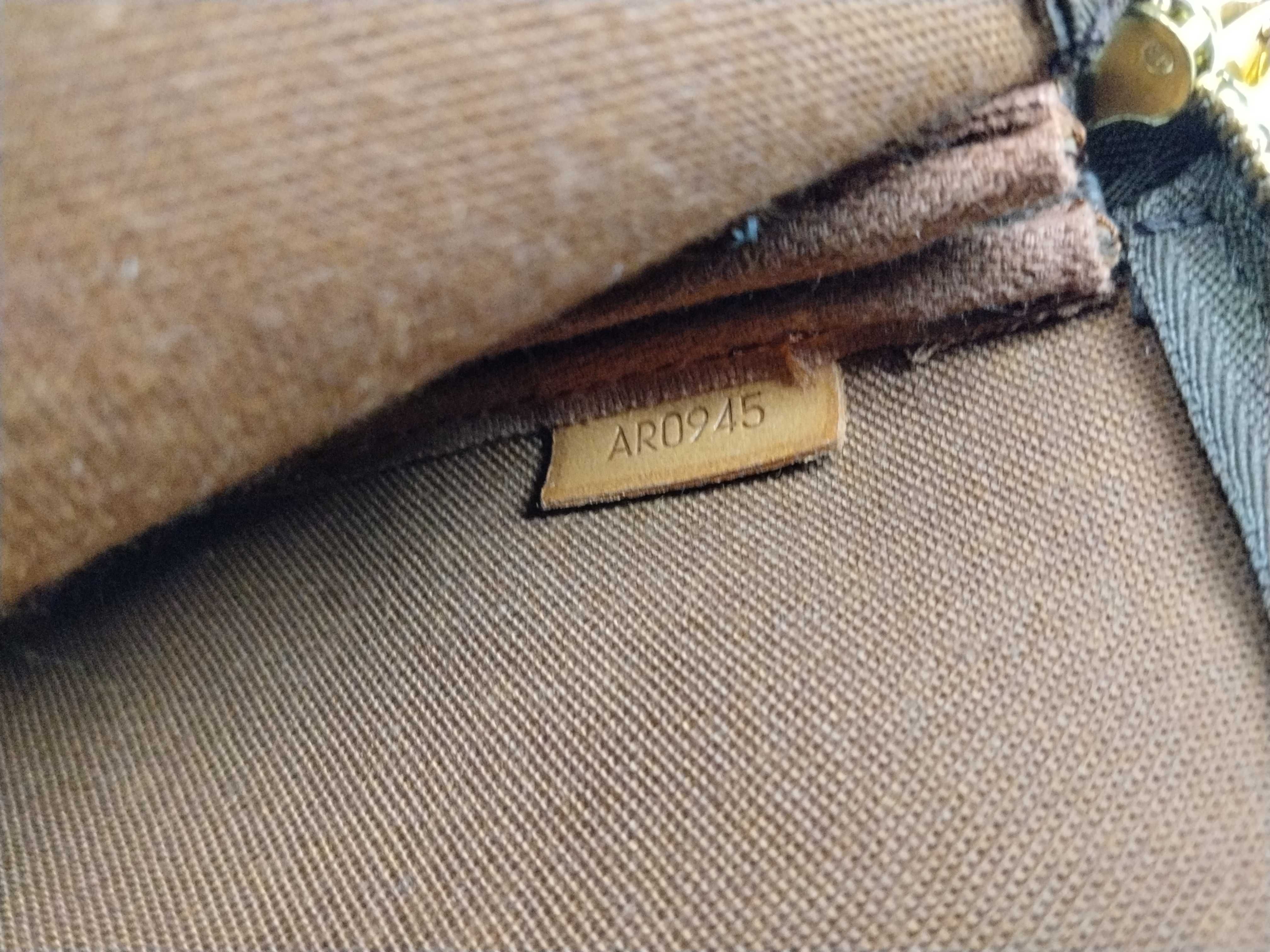 Monogram M40712 Pochette Accessoires Pouch — view 12