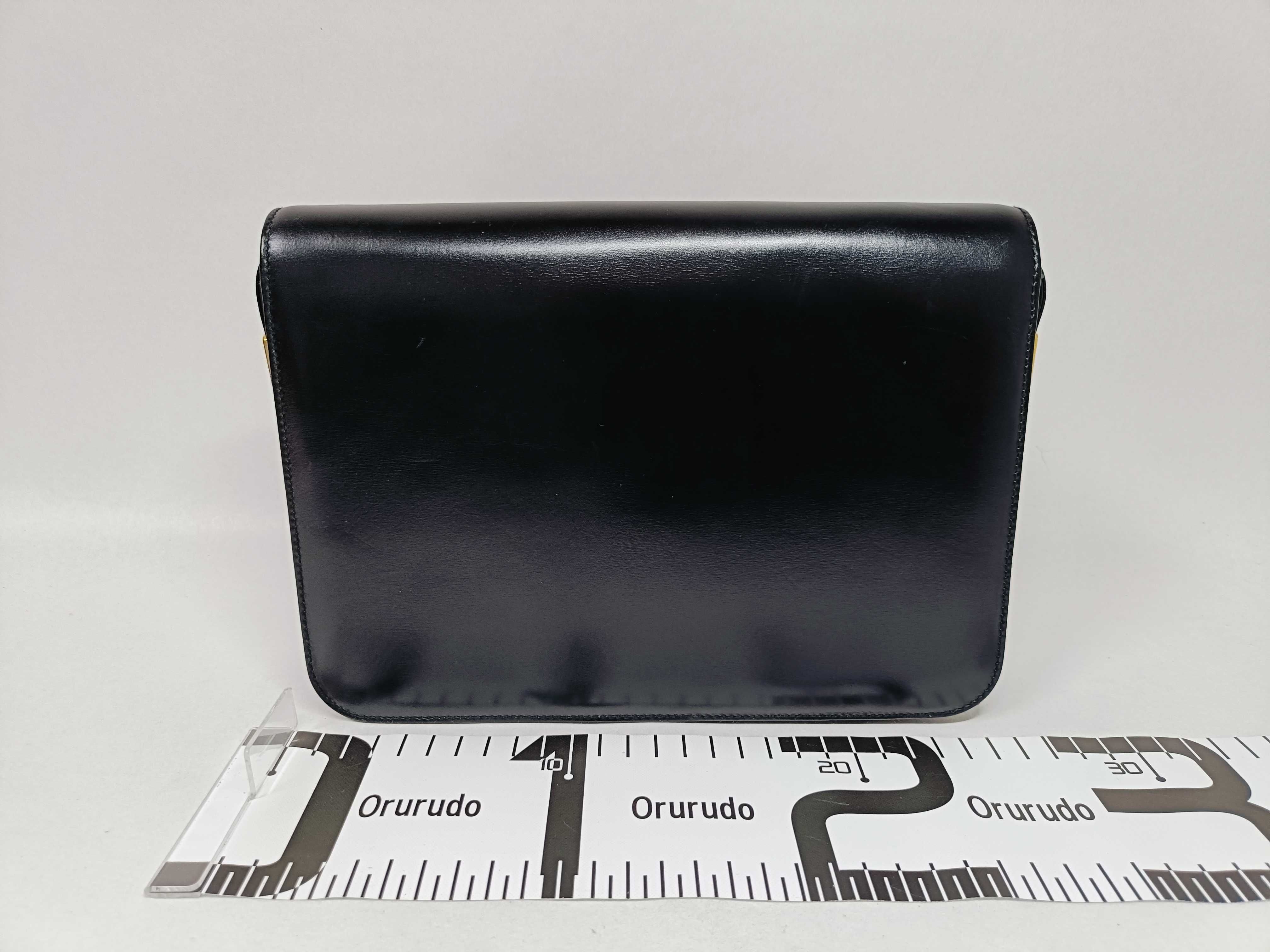 Old Leather Shoulder Bag — view 2