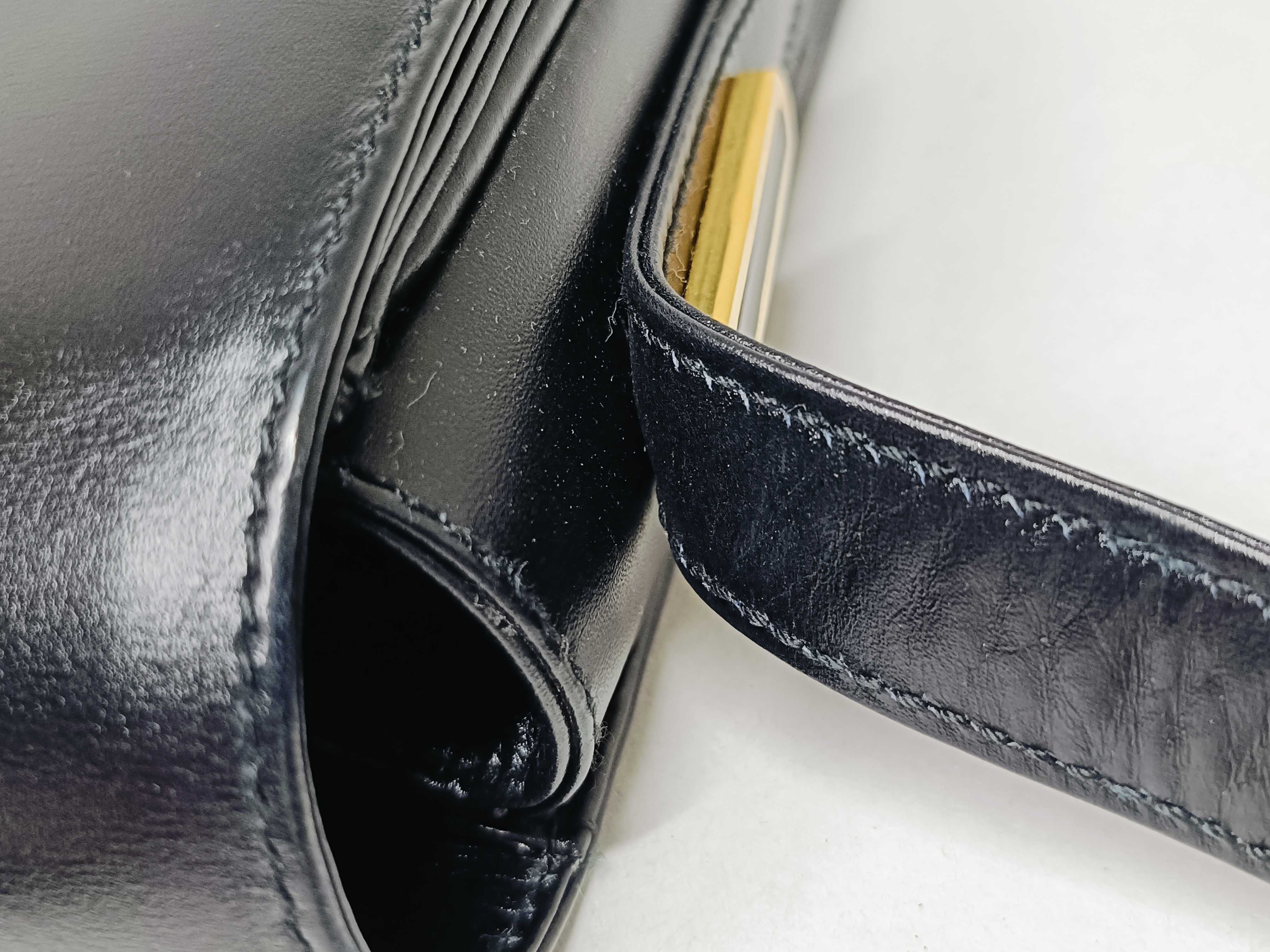 Old Leather Shoulder Bag — view 5