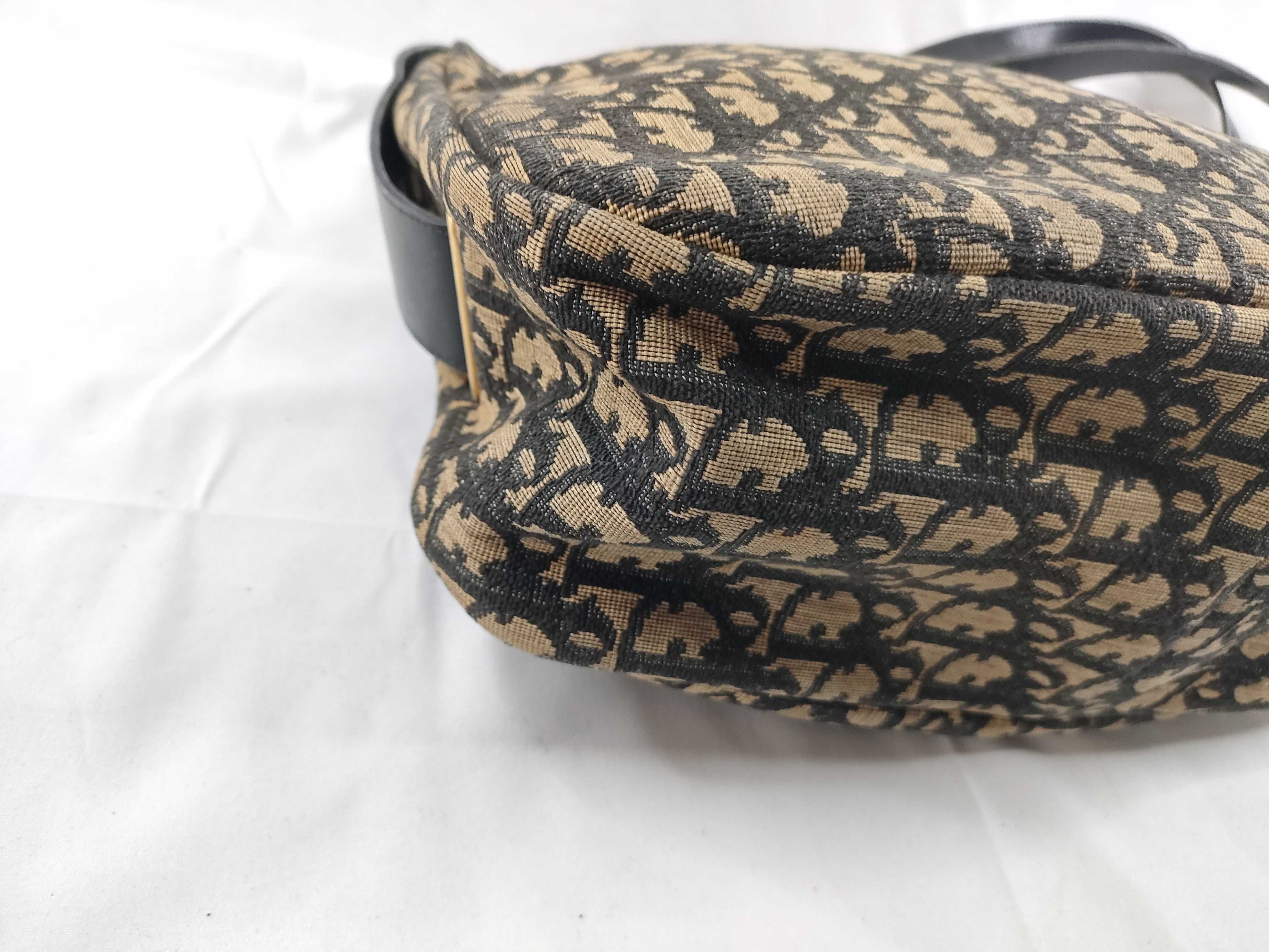 bag, Christian Dior shoulder bag — view 3