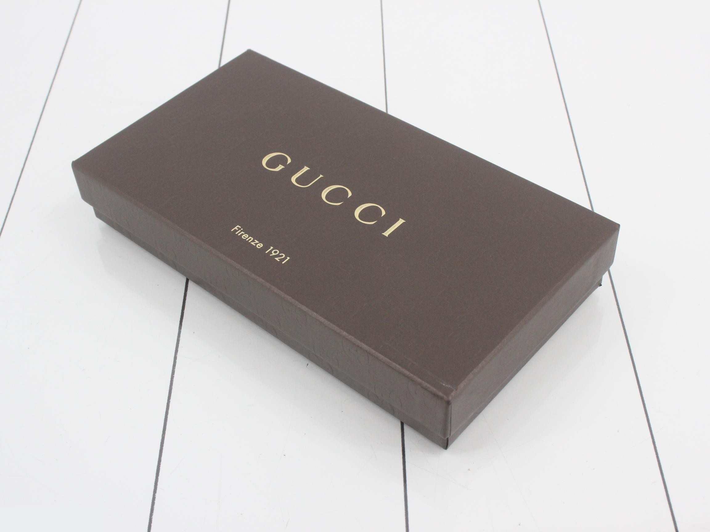 Ribbon Round Zip Long Wallet — view 5