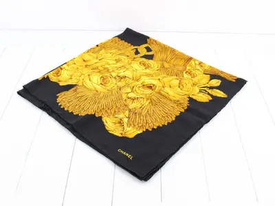 Gold and black scarf