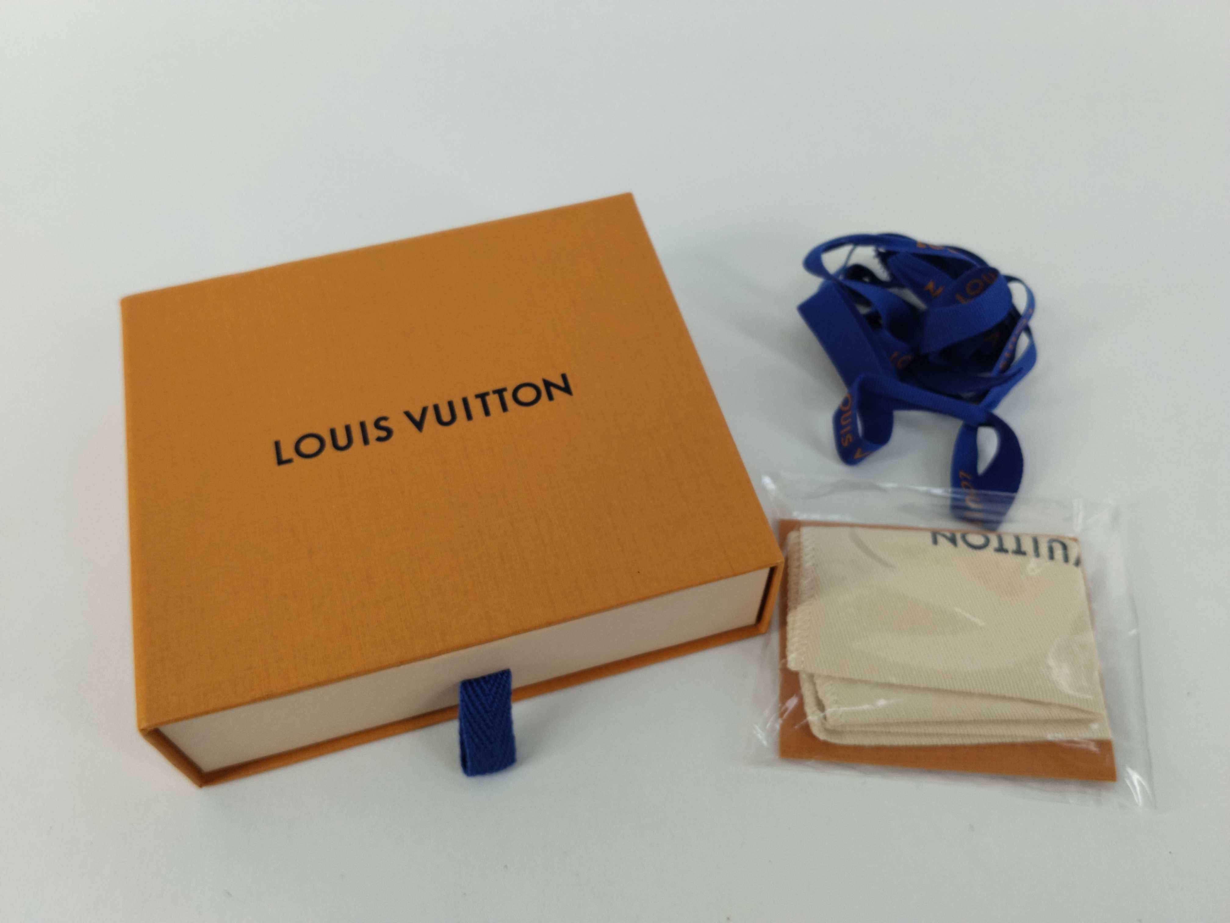 LV folding wallet Capucines wallet — view 15