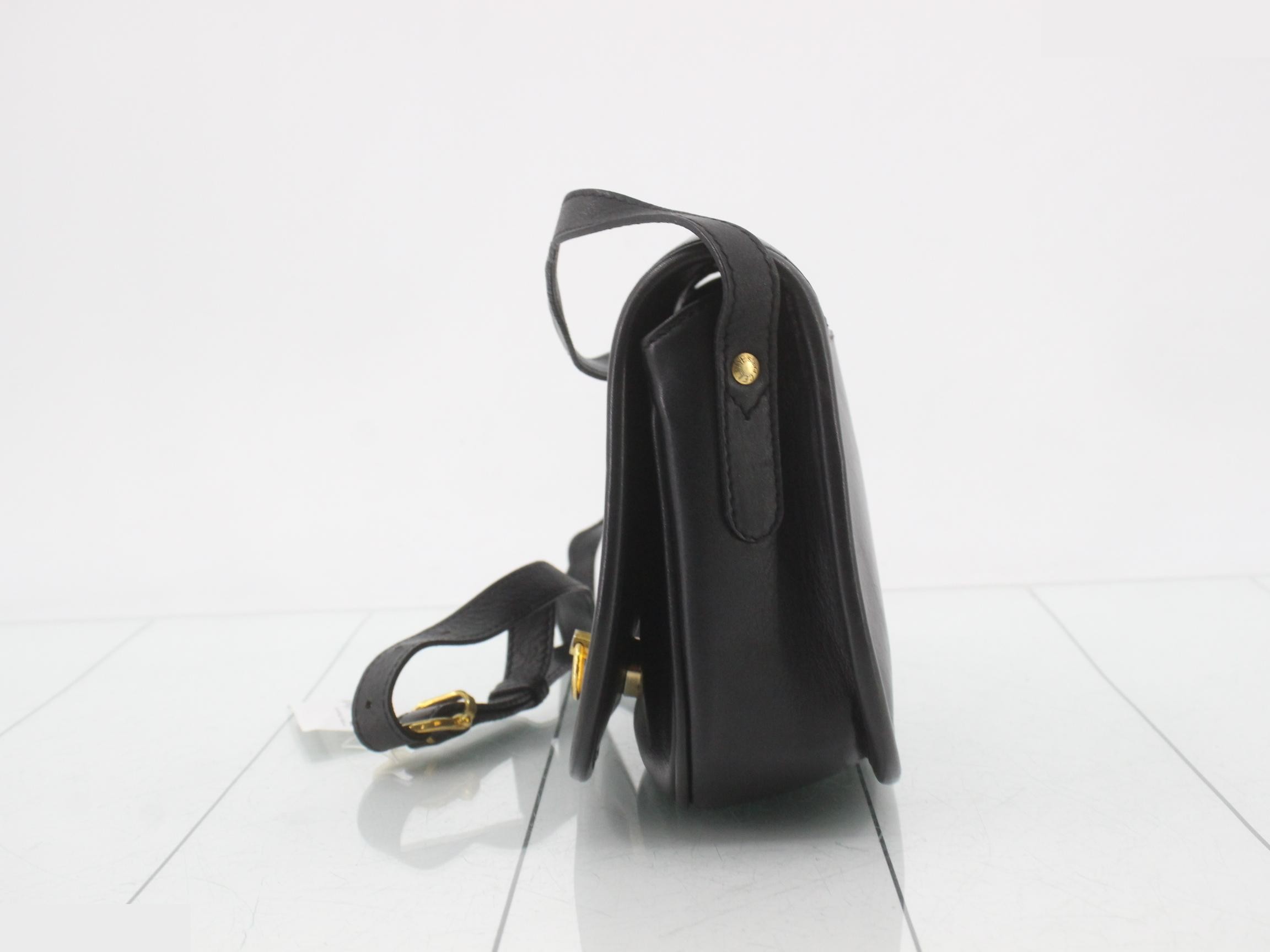 Leather shoulder bag — view 3